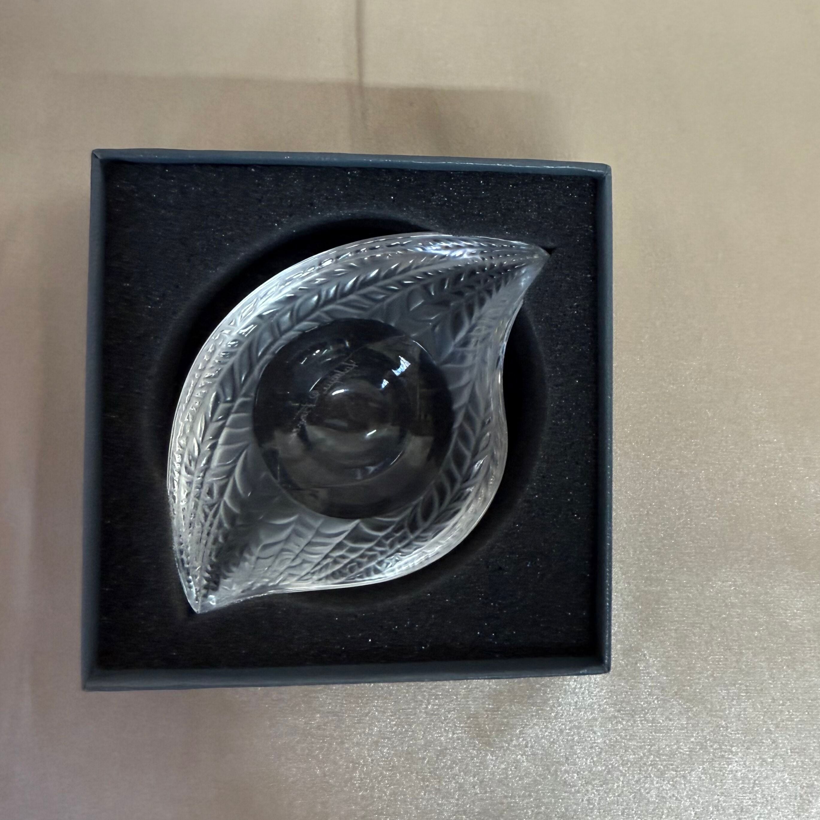 Lalique Crystal Eye Jewelry Tray 111600