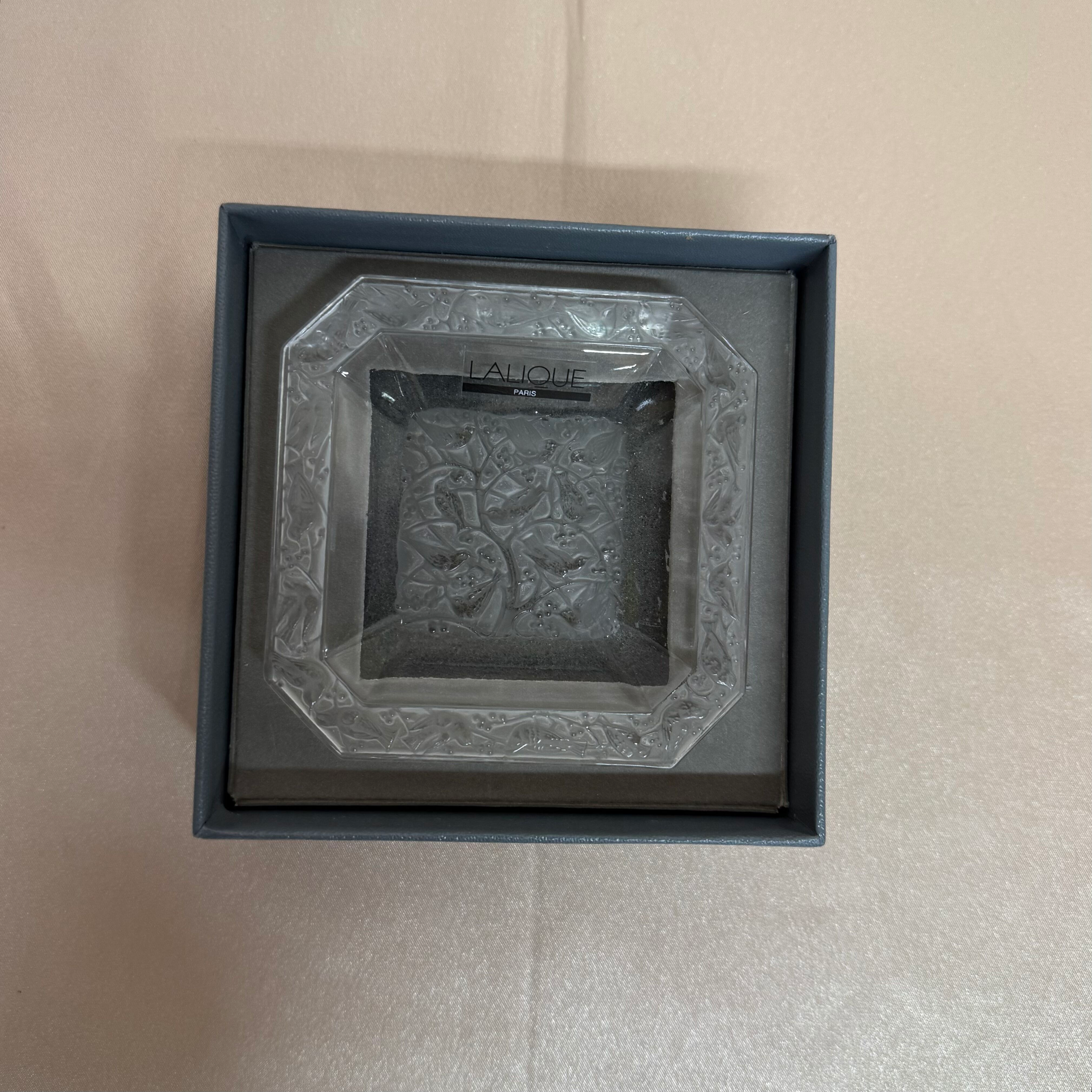 Lalique Crystal Anna Jewelry Tray 1072100