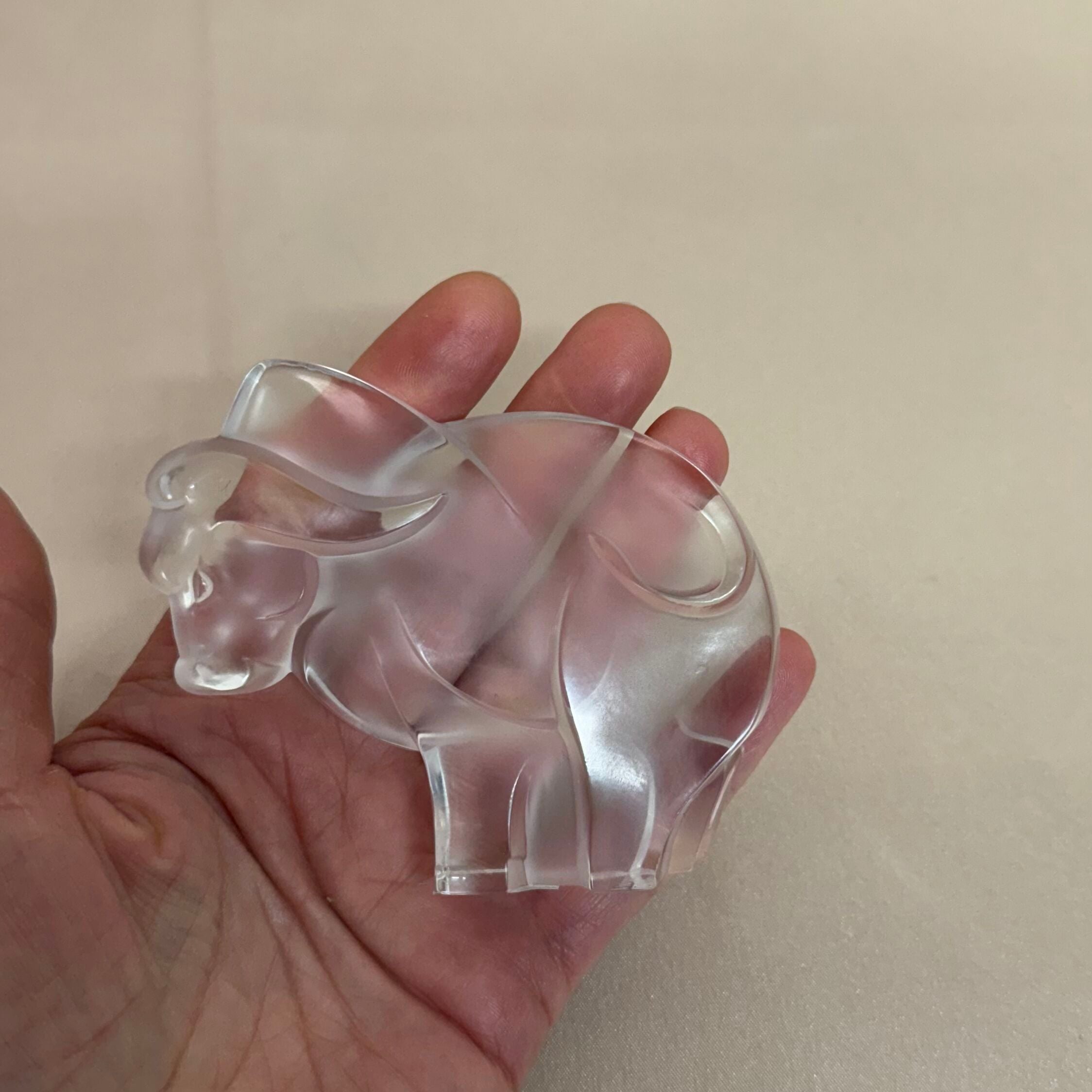 Lalique Crystal Clear Buffalo Astro Figure 1404100