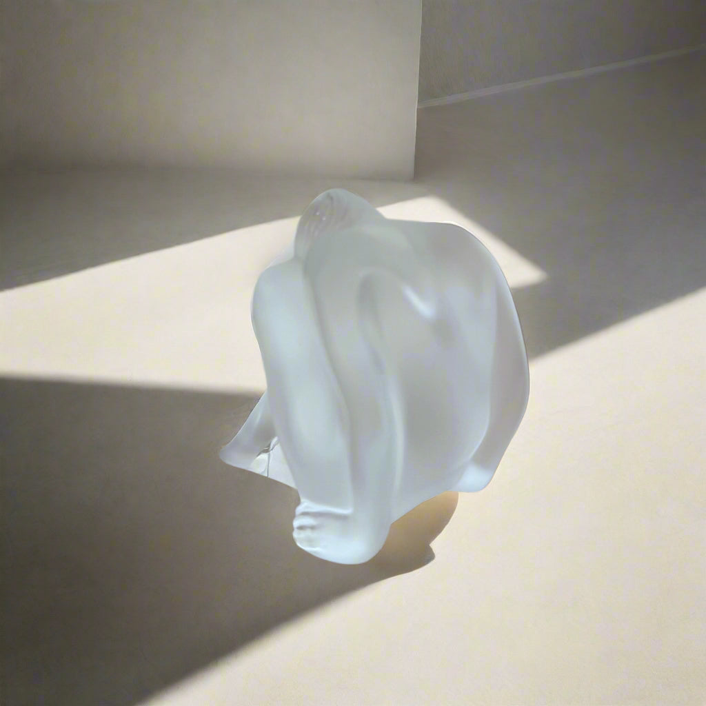 Lalique Crystal Figurine Nude Sitting 1191700