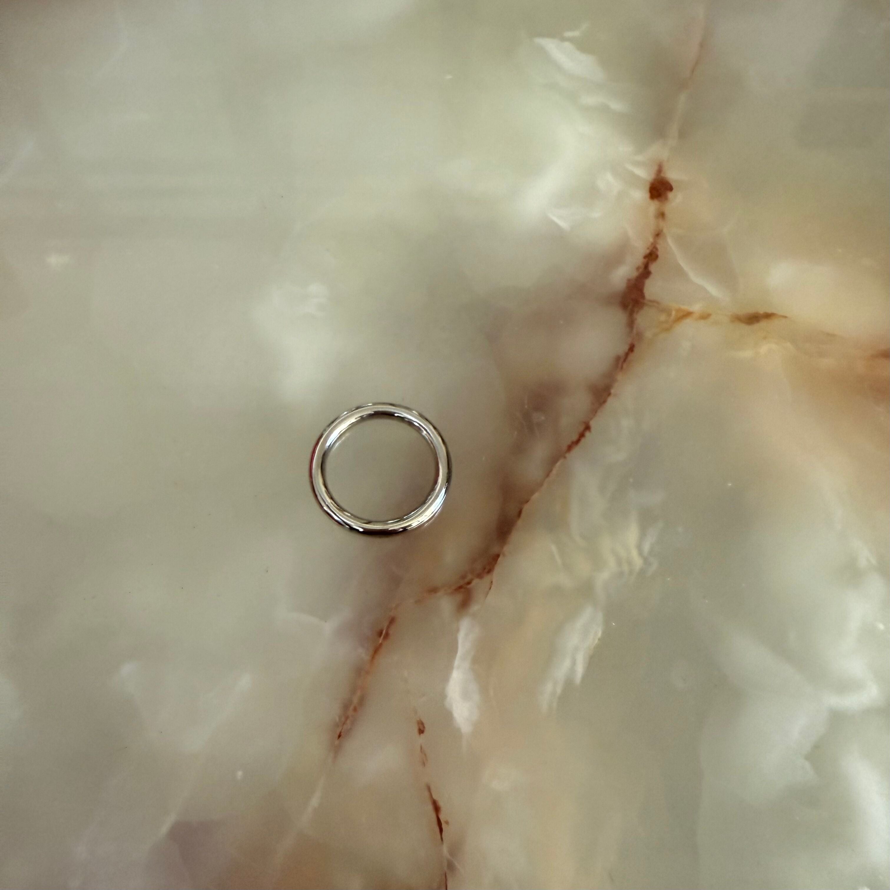 Baccarat Crystal Egg Clear with Stand Original Packaging