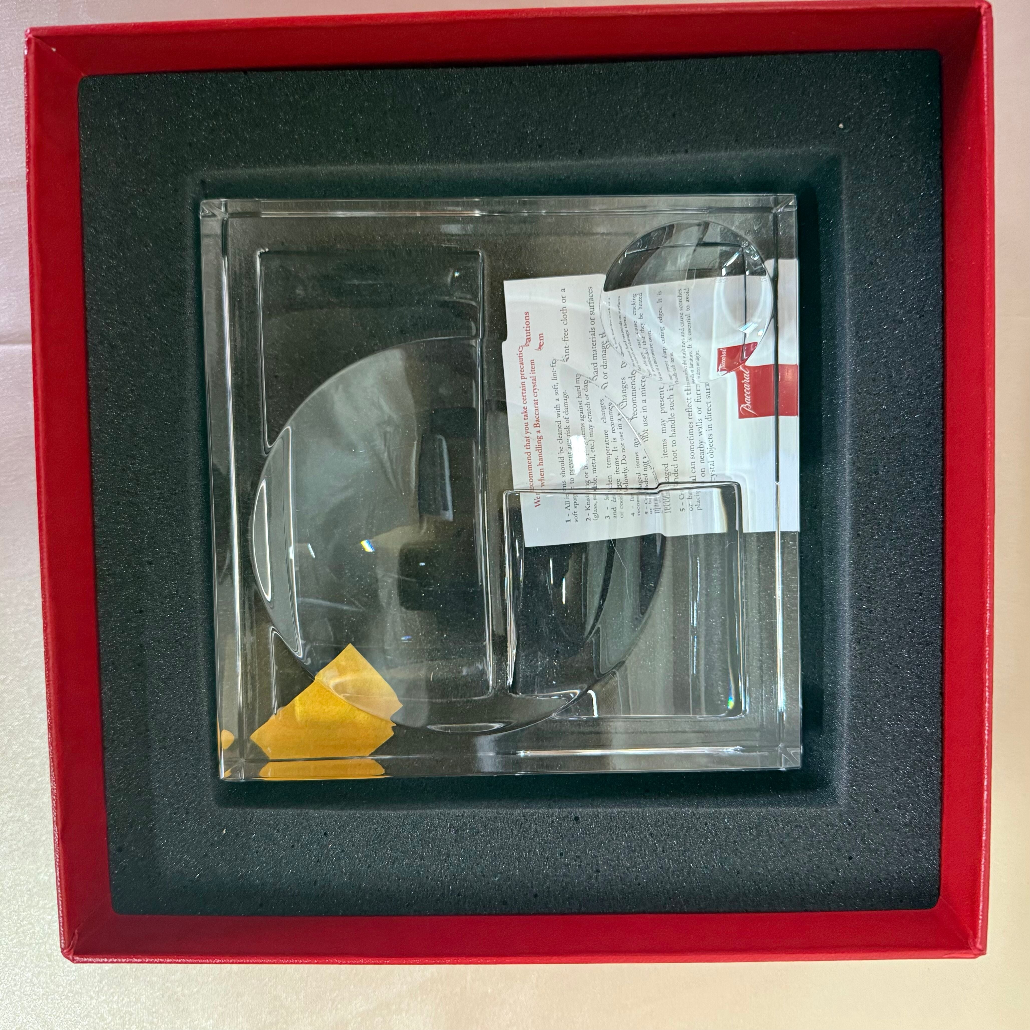 Baccarat Crystal Ashtray Quadrato