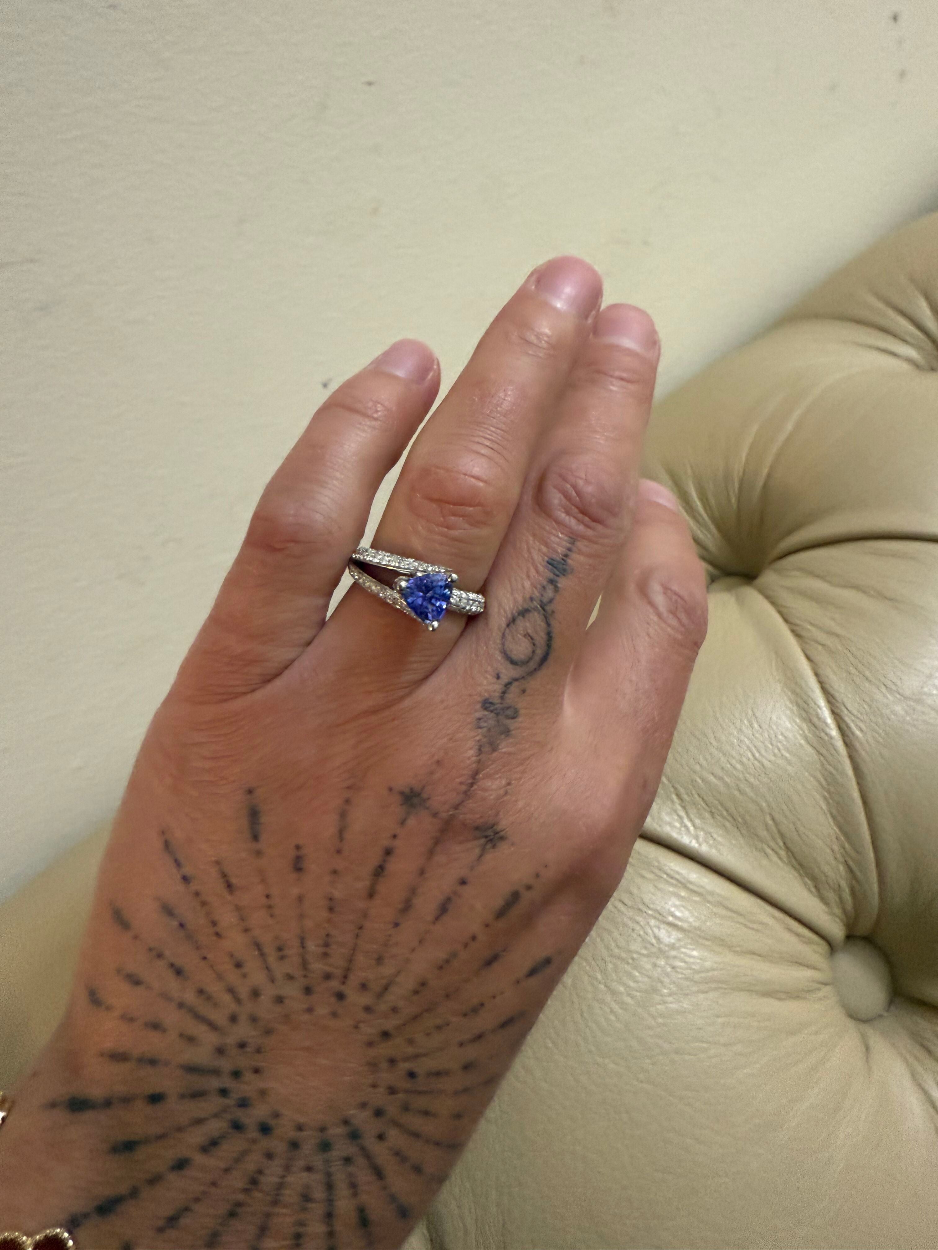 1.50ct Tanzanite Diamond 18k Gold Ring