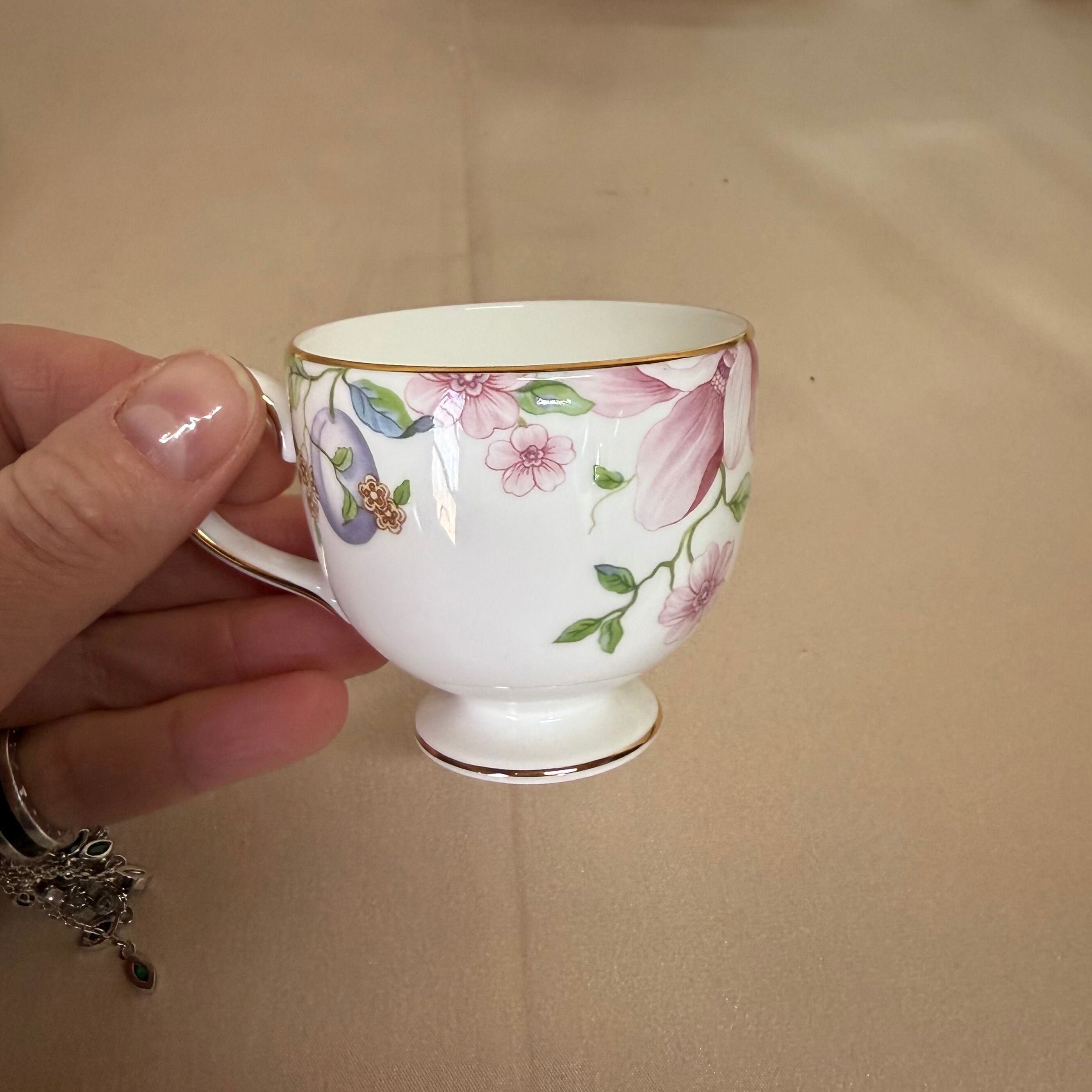 Wedgwood Sweet Plum 5 pc Dinner Place Setting
