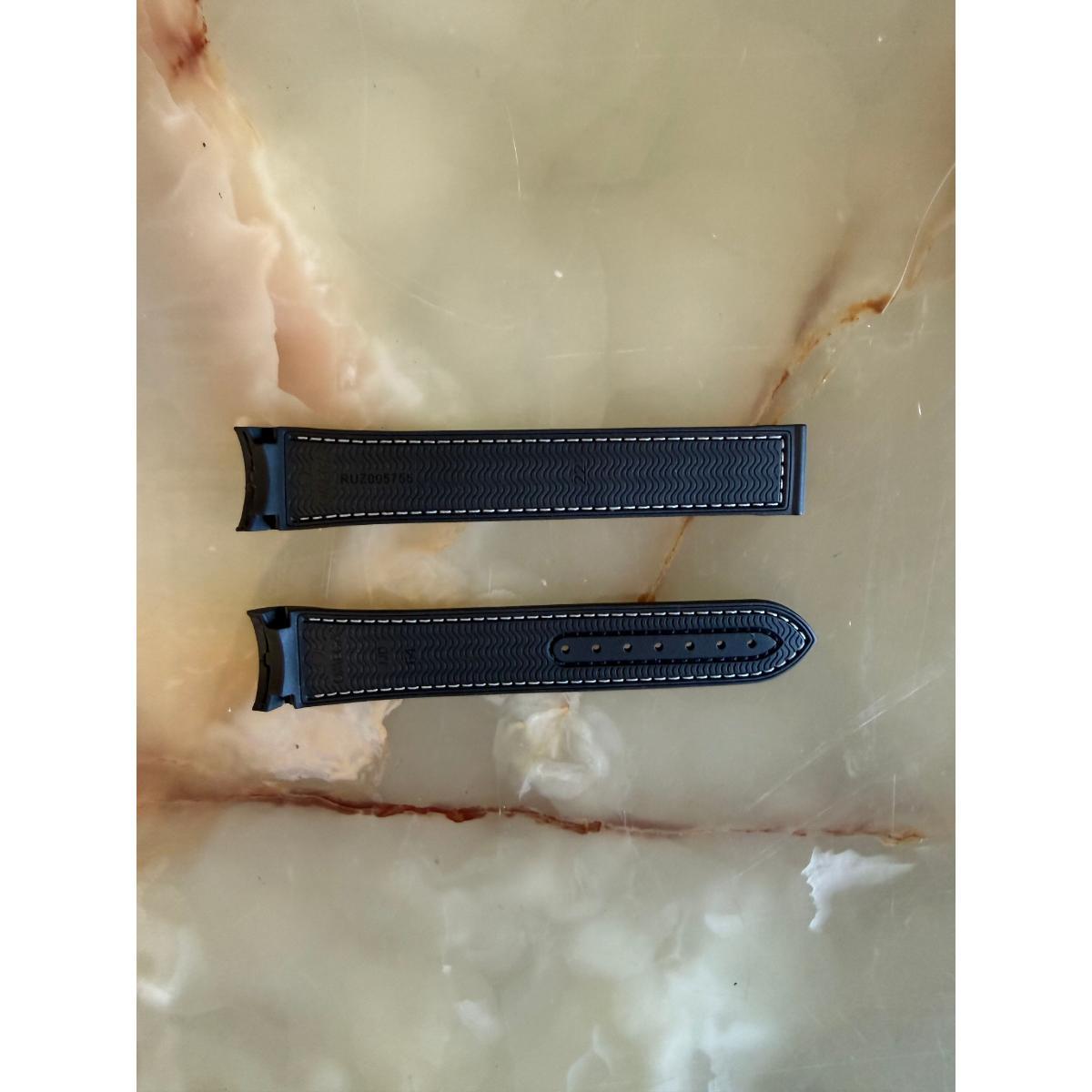 Authentic Omega Black Crocodile Rubber Watch Strap Band 22mm RUZ005755