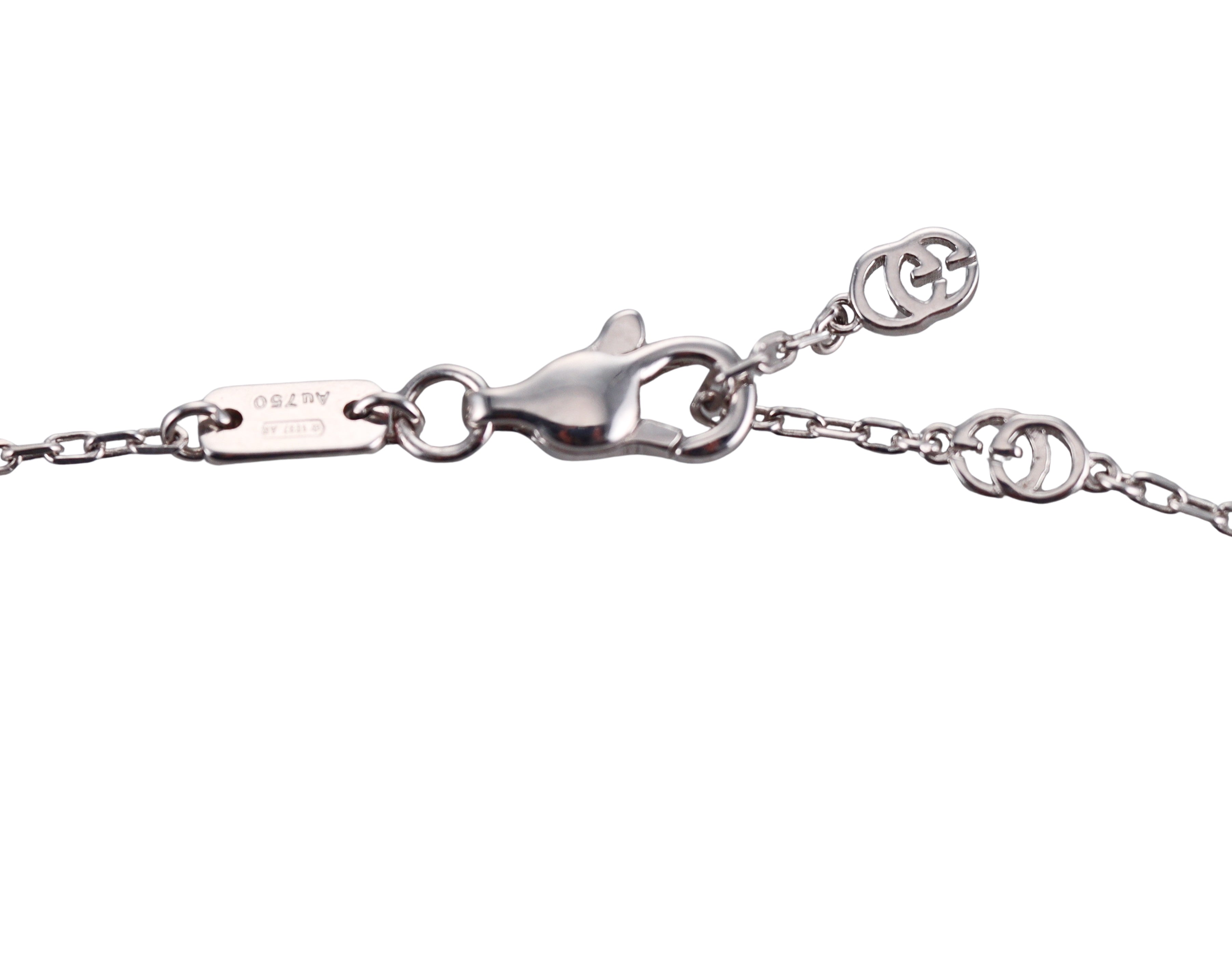 18k White Gold Gucci Running G Necklace Retail $1200