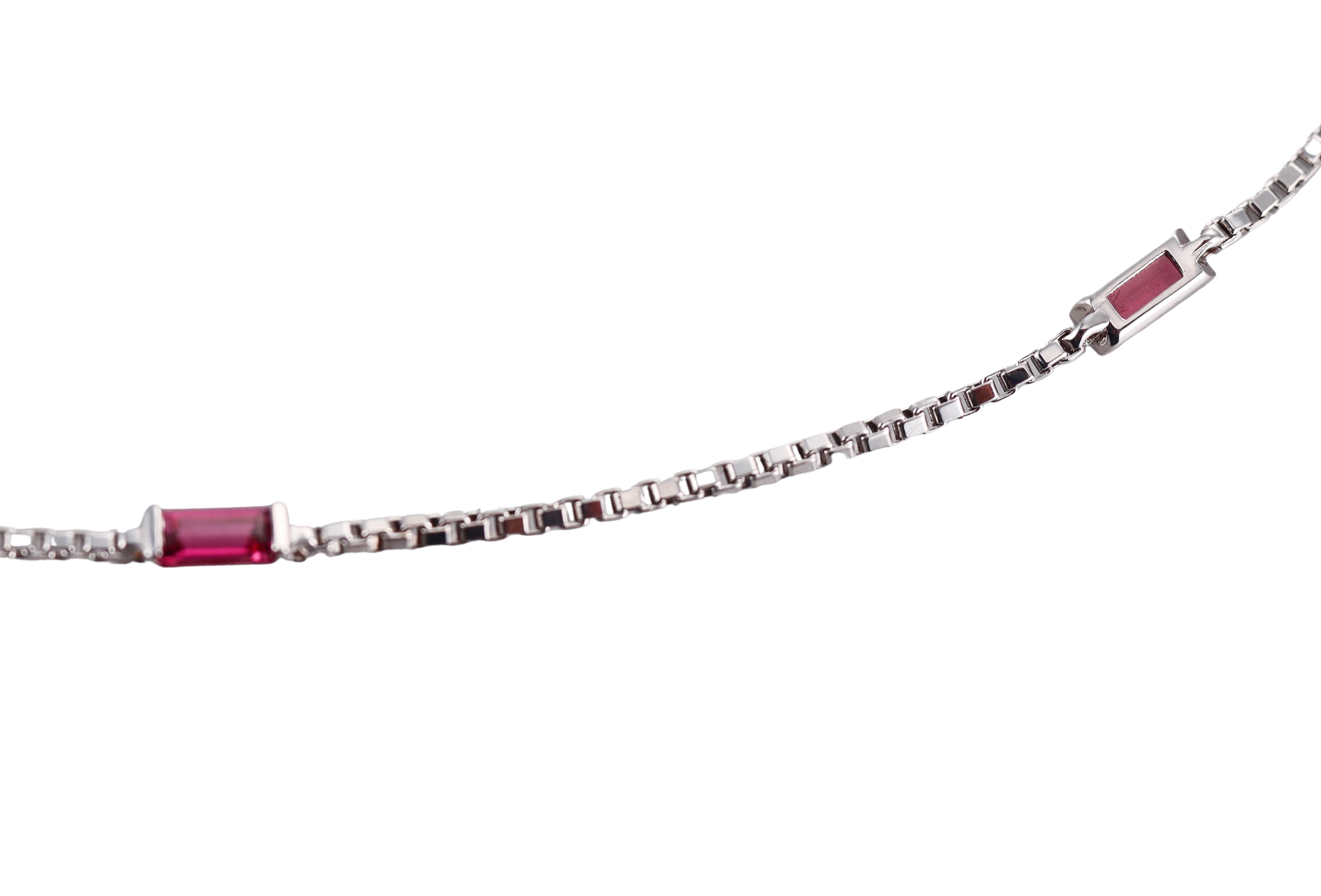 18k White Gold Gucci Rubellite Link to Love Necklace Retail $4300