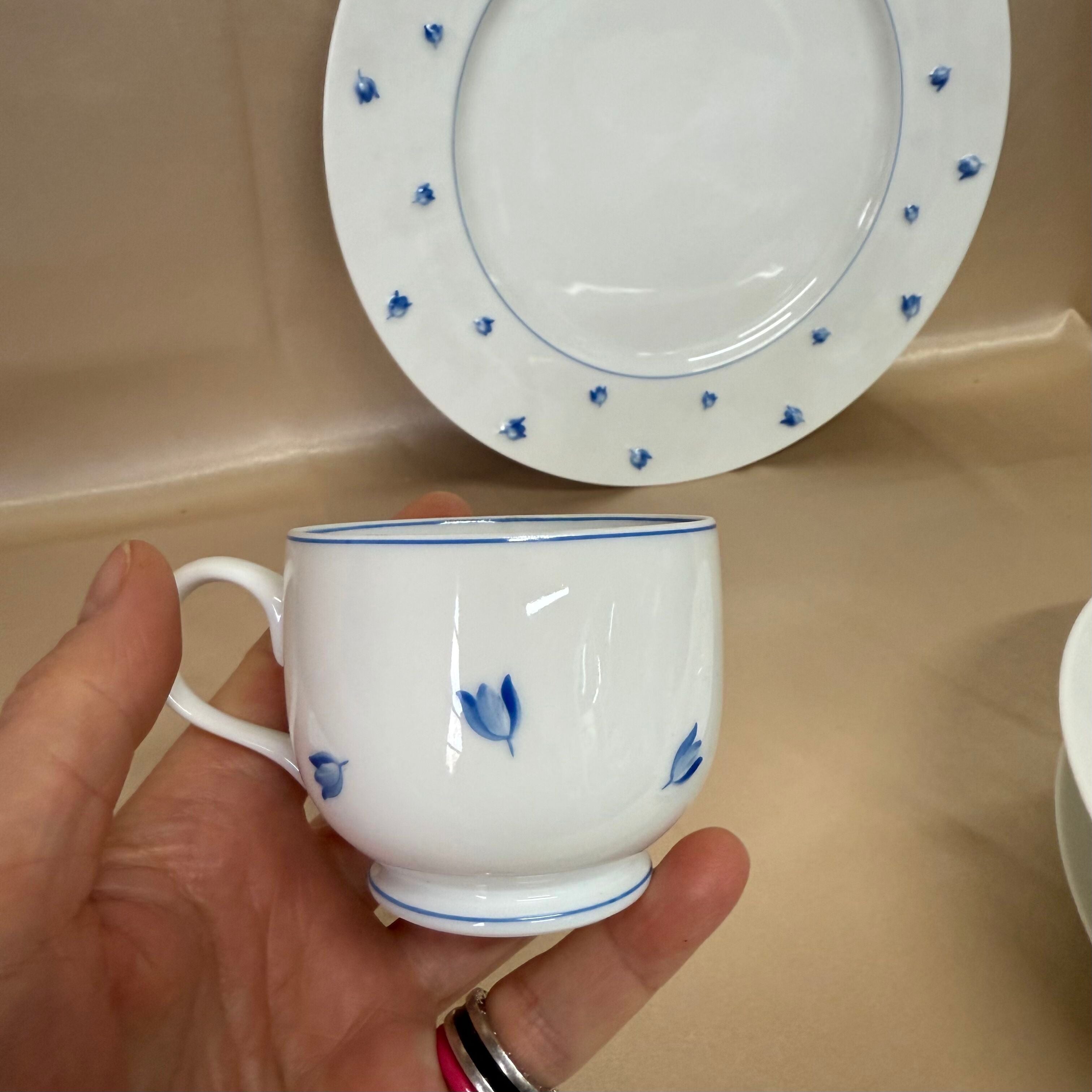 Lalique Muguet Blue 5 pc Dinner Place Setting