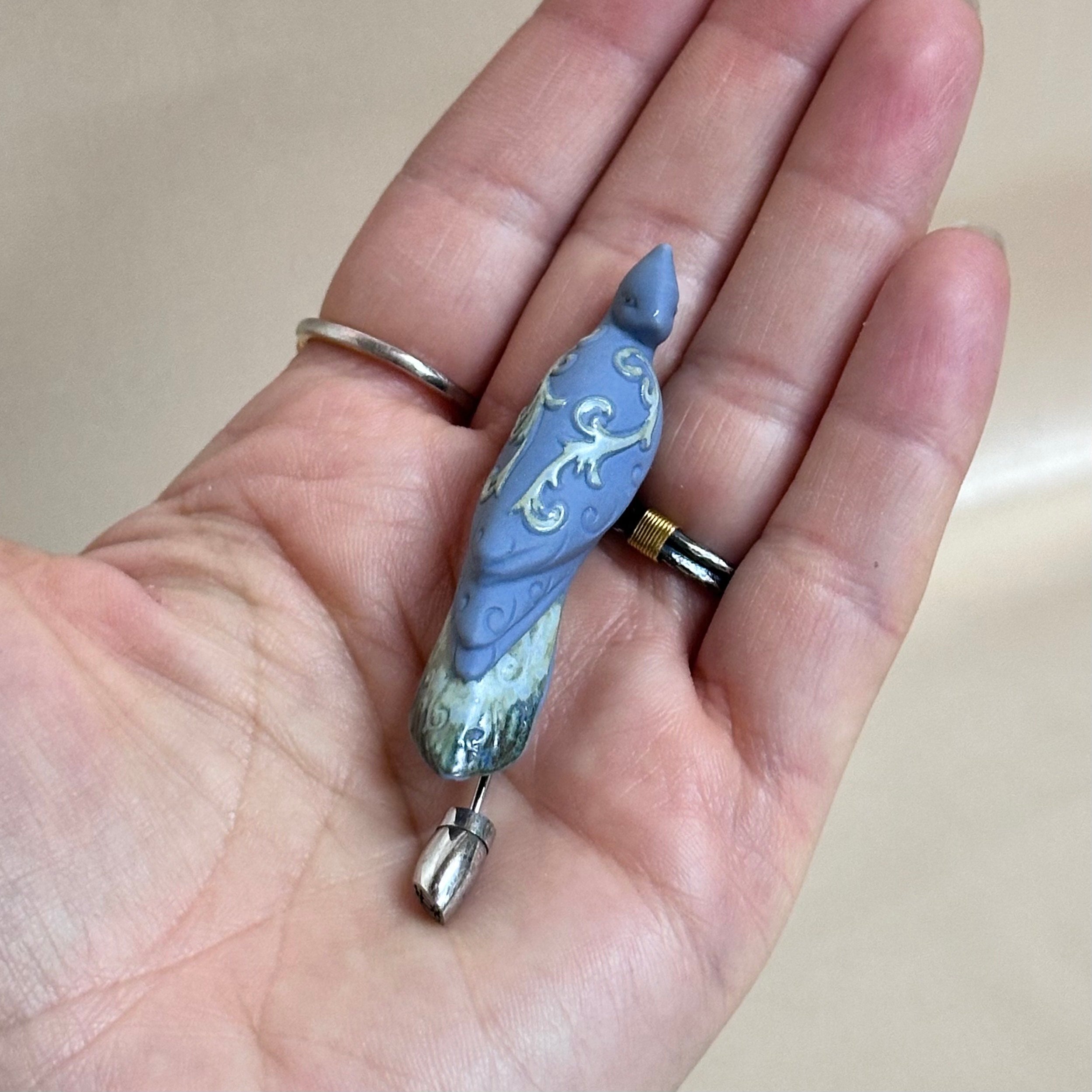 Talismania LLADRO Providence Brooch Pin 01010021