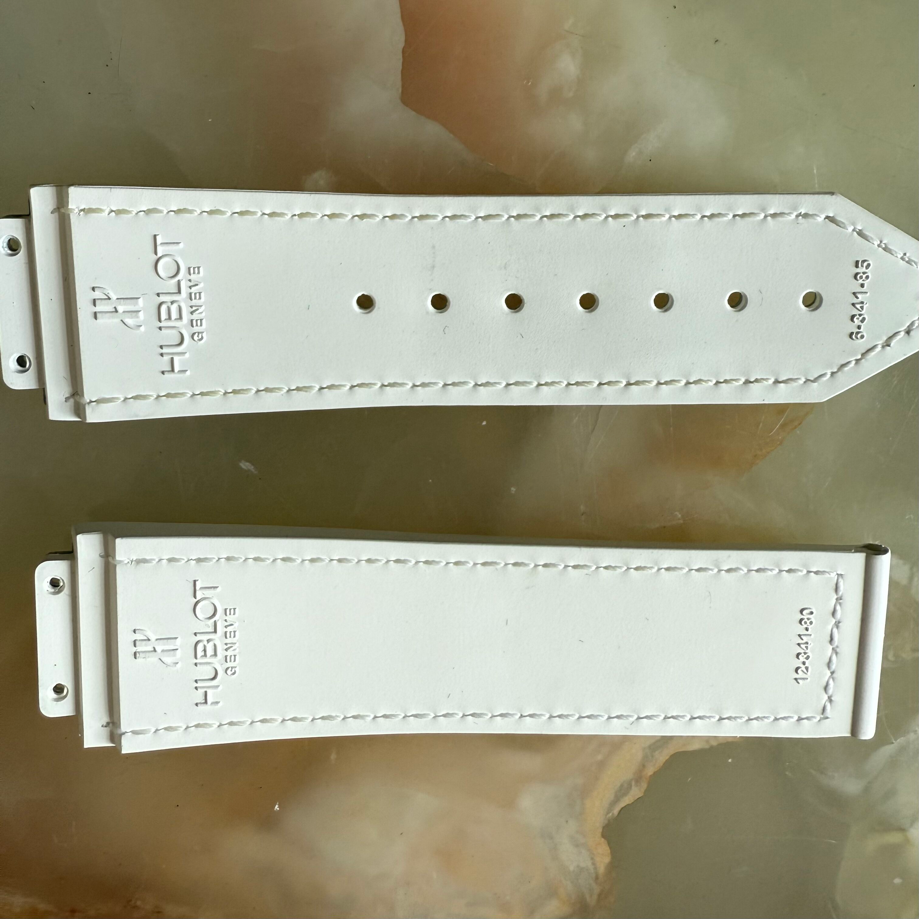 Authentic Hublot White Rubber Watch Strap Band 22mm 12-341-80 & 6-341-85