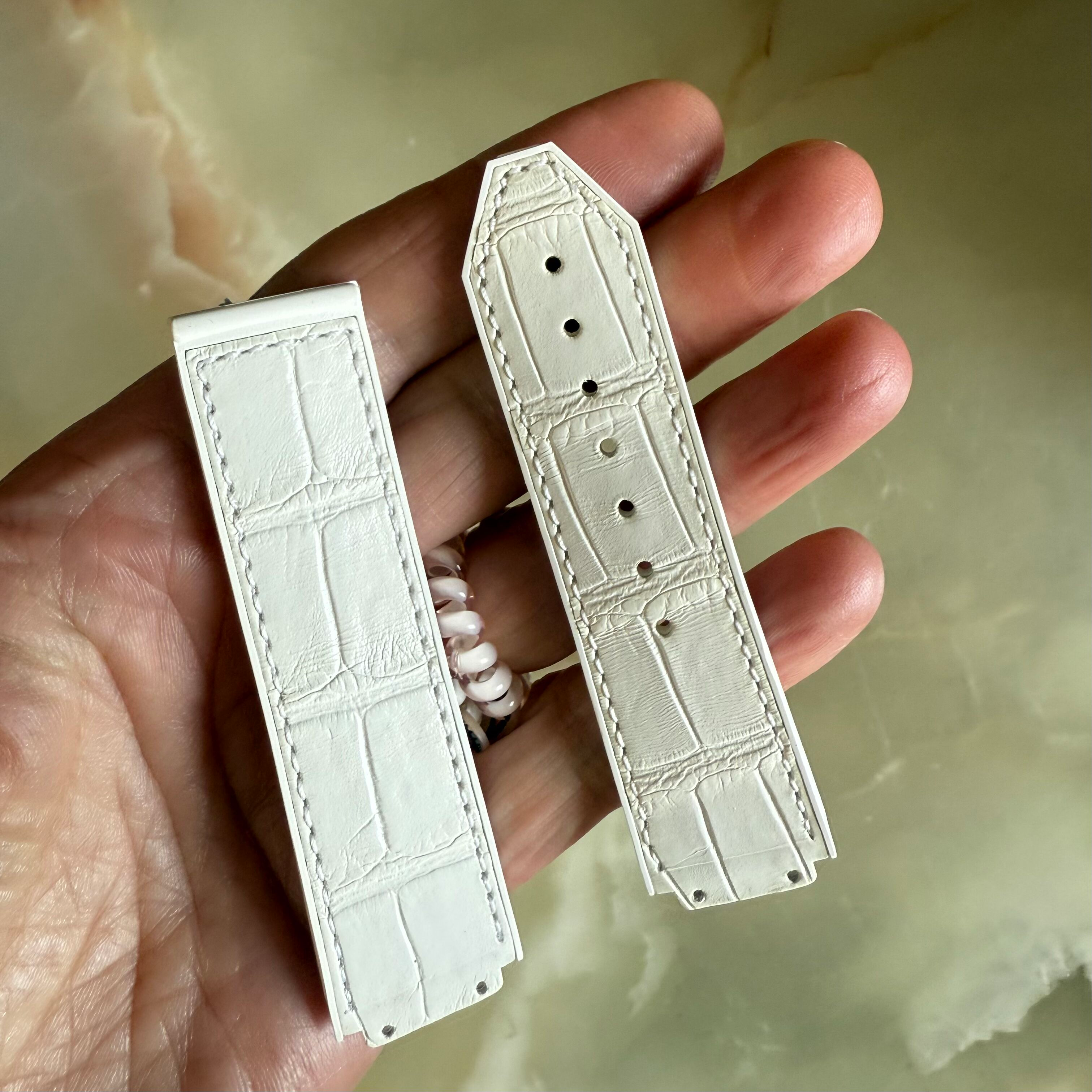Authentic Hublot White Rubber Watch Strap Band 22mm 12-341-80 & 6-341-85