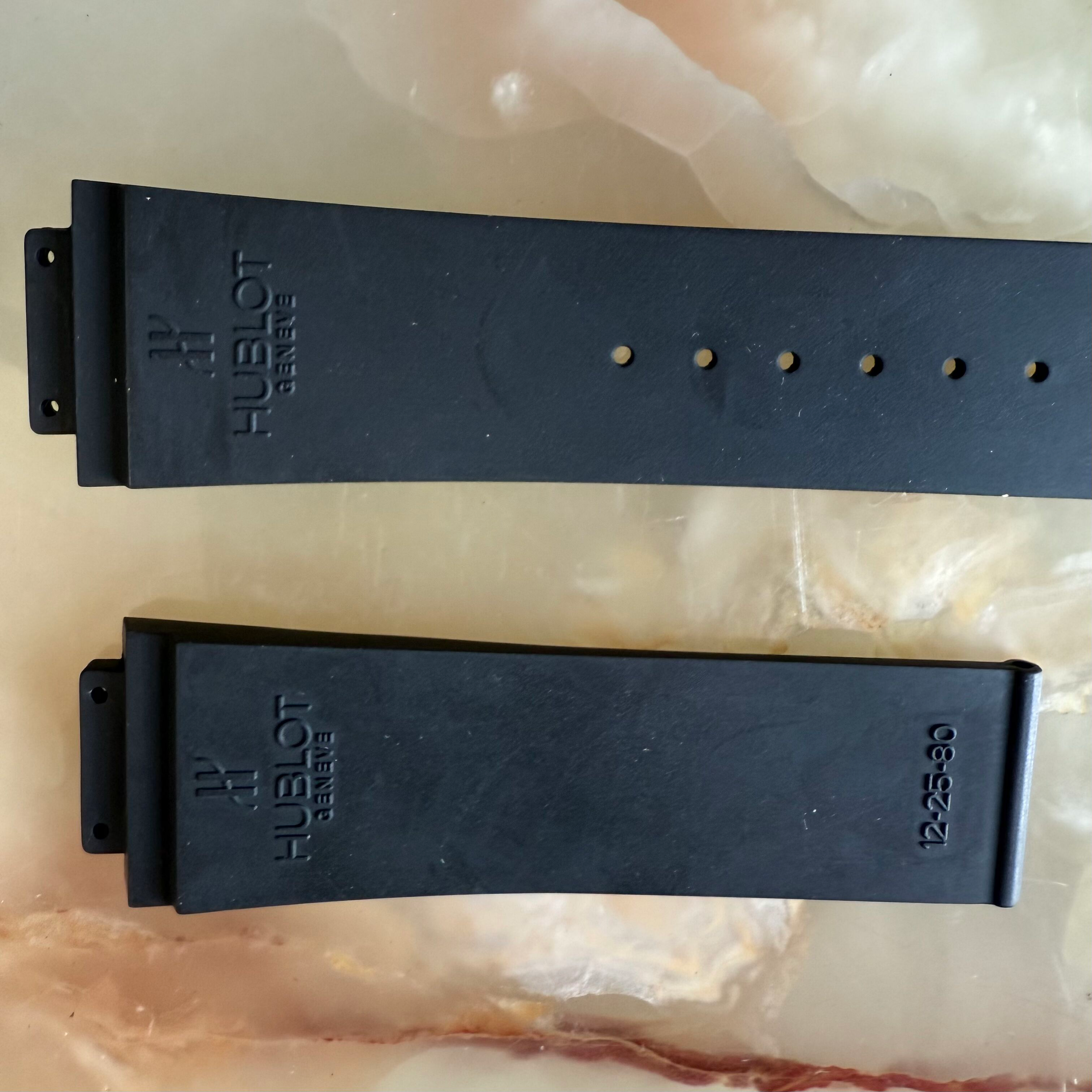 Authentic Hublot Black Rubber Watch Strap Band 25mm 112-25-80 & 6-25-100