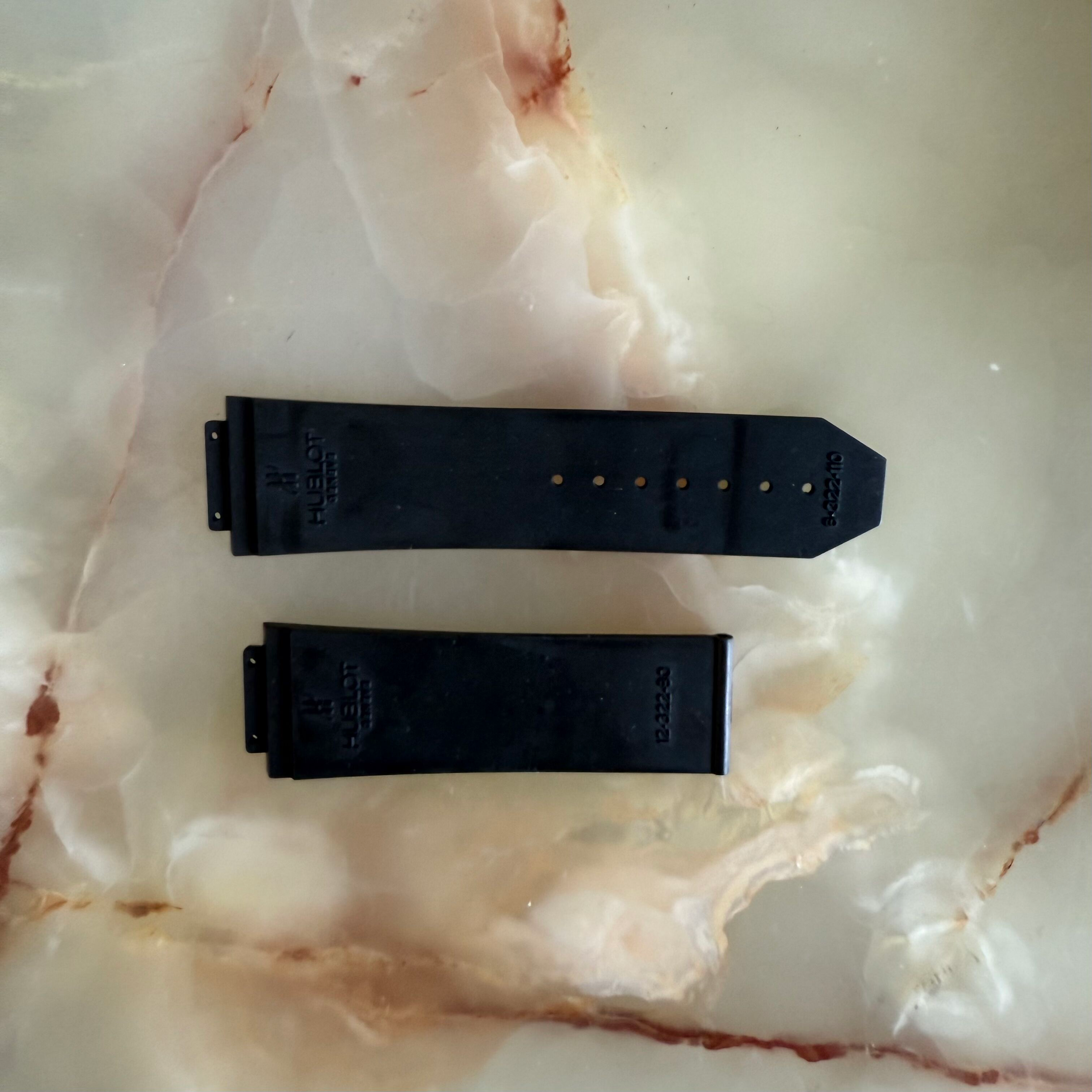 Authentic Hublot Black Rubber Watch Strap Band 27mm 12-322-80 & 6-322-110