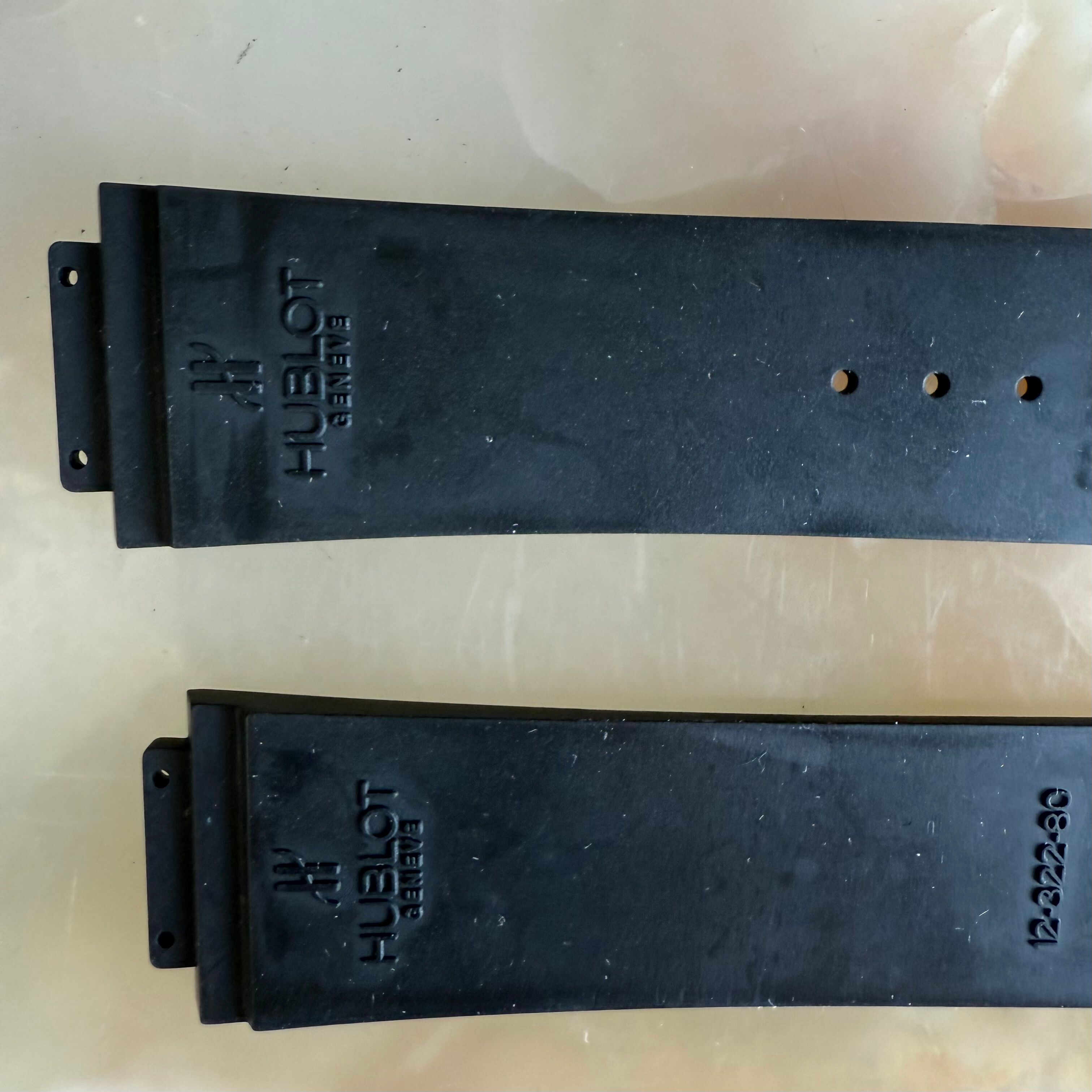 Authentic Hublot Black Rubber Watch Strap Band 27mm 12-322-80 & 6-322-110