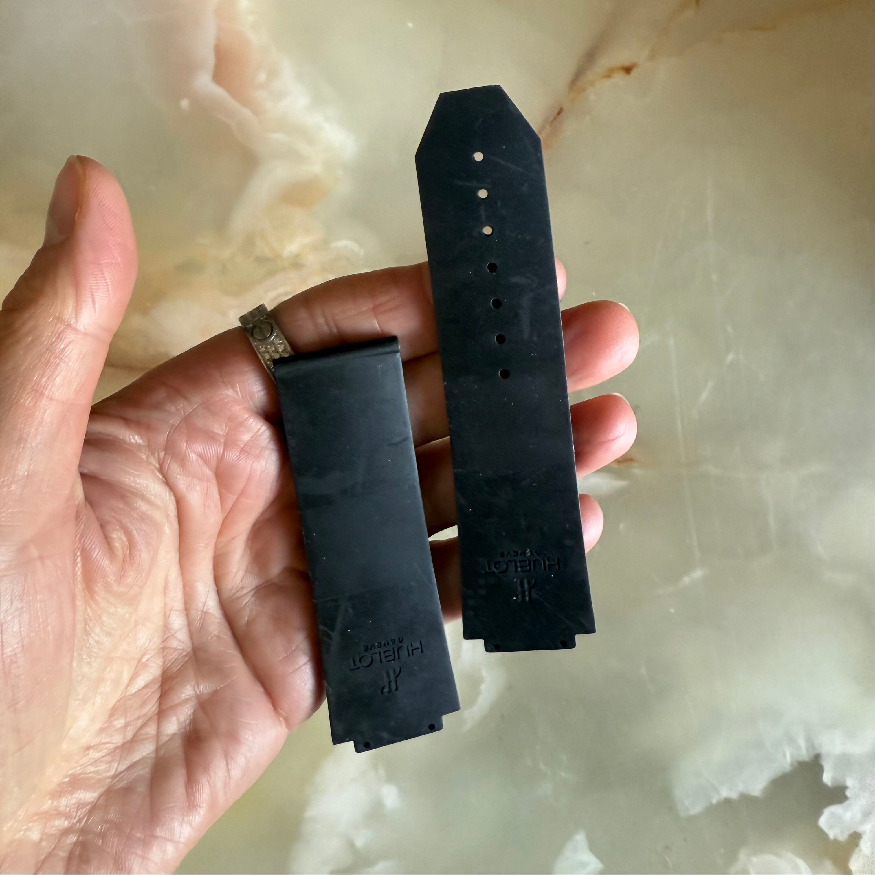 Authentic Hublot Black Rubber Watch Strap Band 27mm 12-322-80 & 6-322-110
