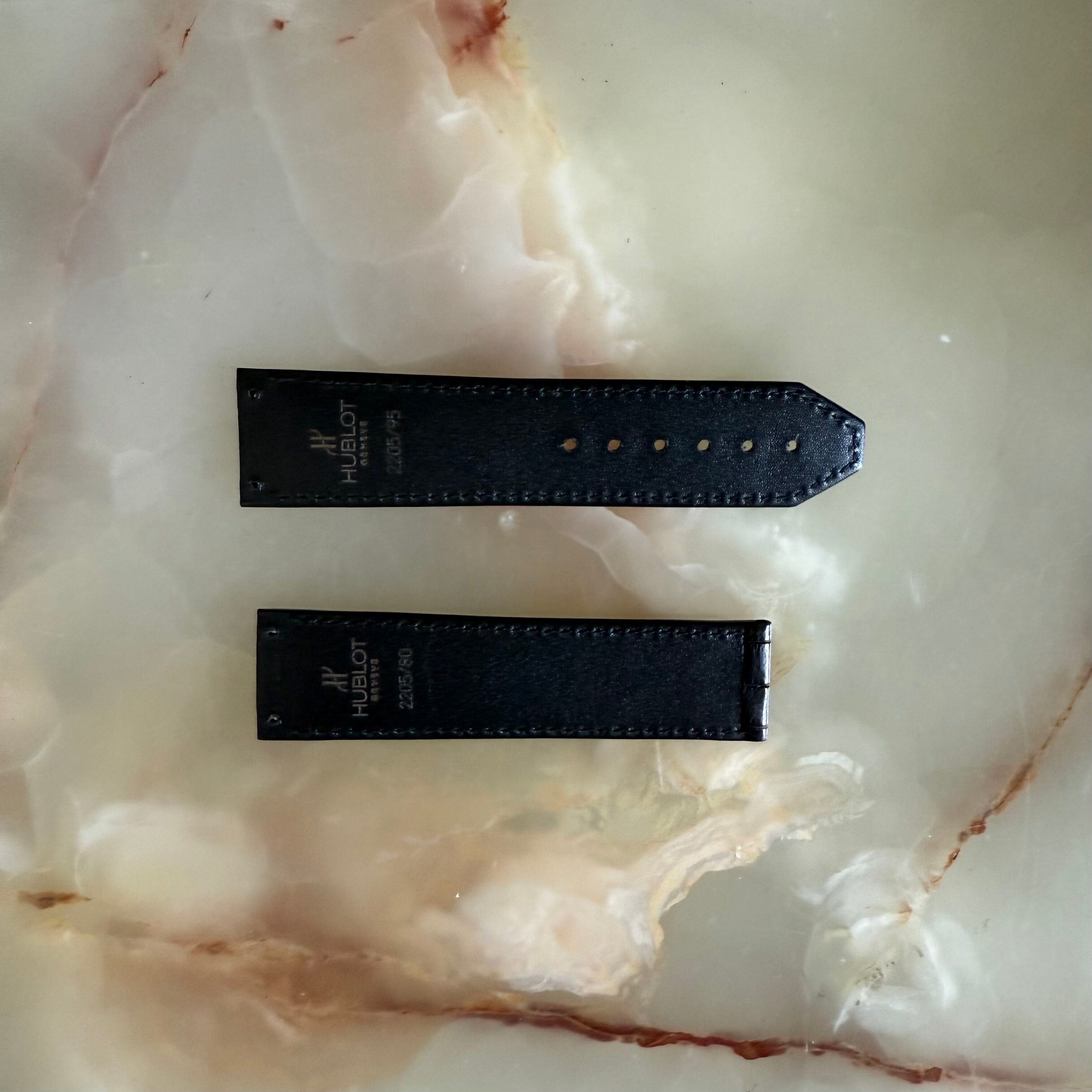 Authentic Hublot Black Alligator Watch Strap Band 22mm 2205/80 & 2205/95