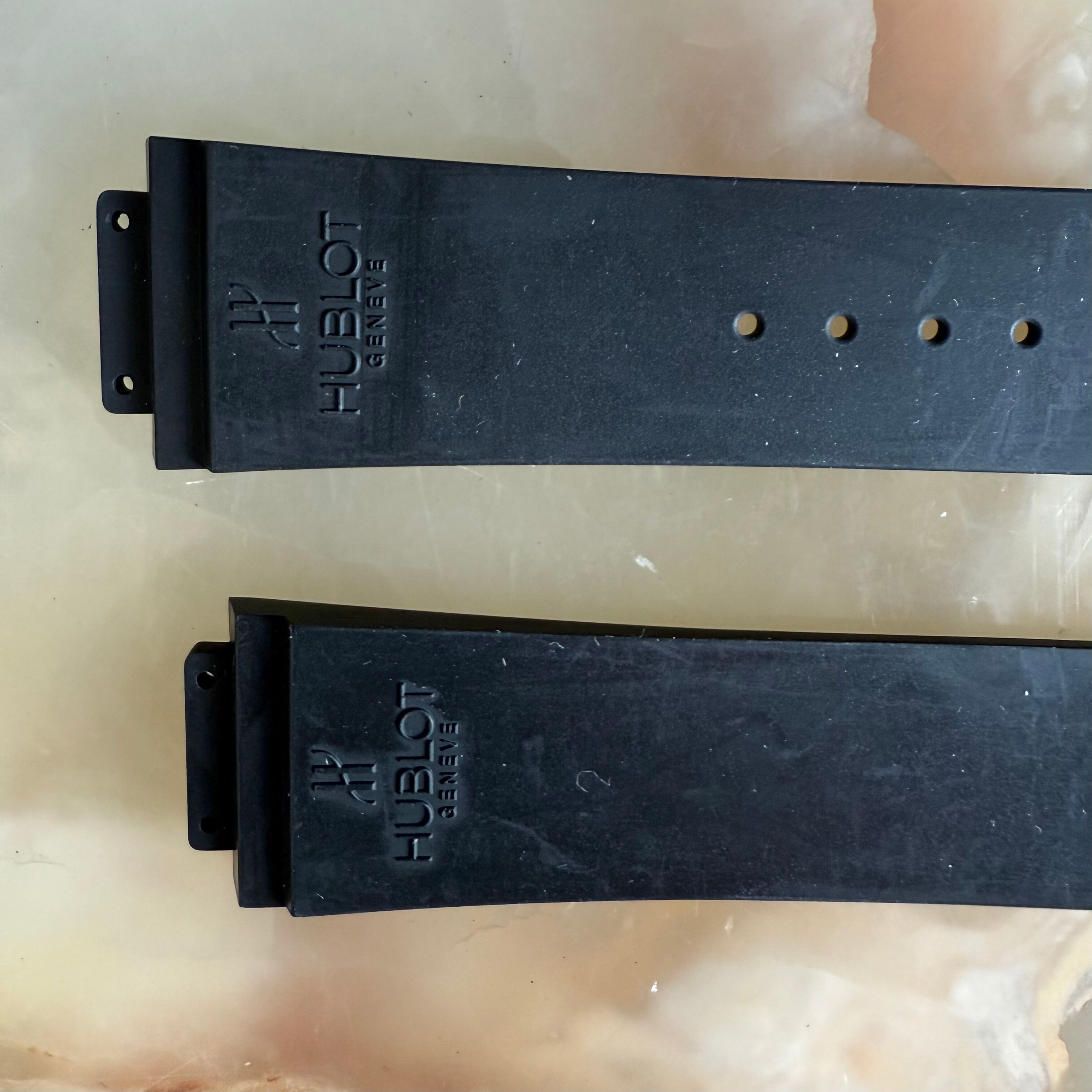 Authentic Hublot Black Rubber Watch Strap Band 25mm 12-25-80 & 6-25-100