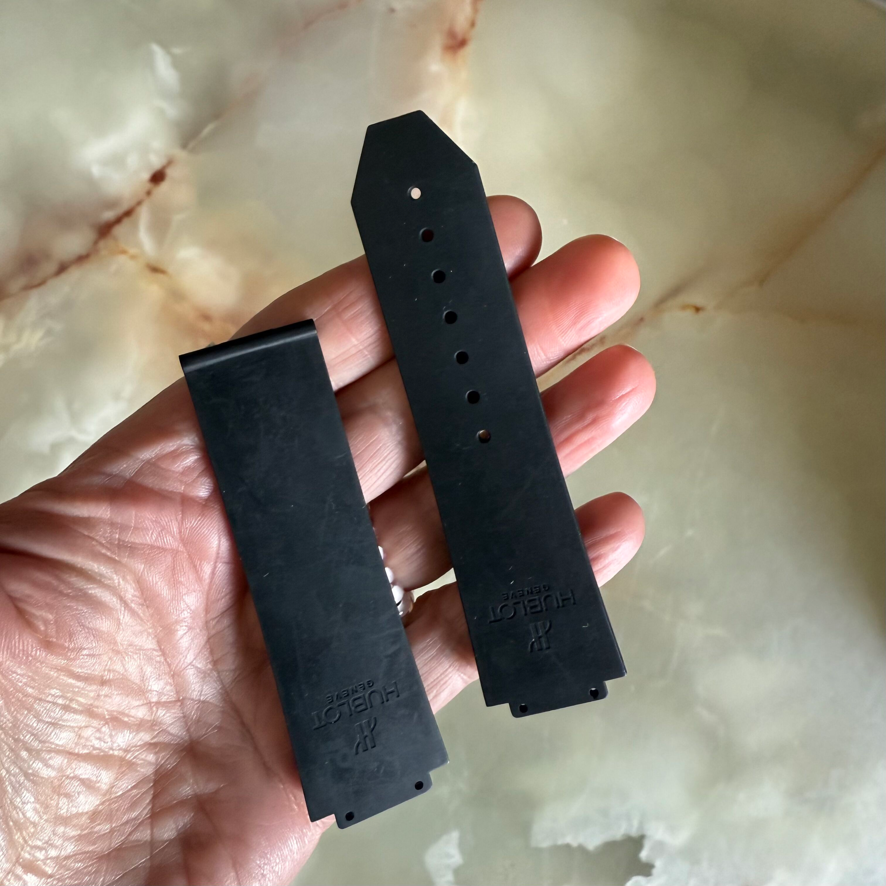 Authentic Hublot Black Rubber Watch Strap Band 25mm 12-25-80 & 6-25-100