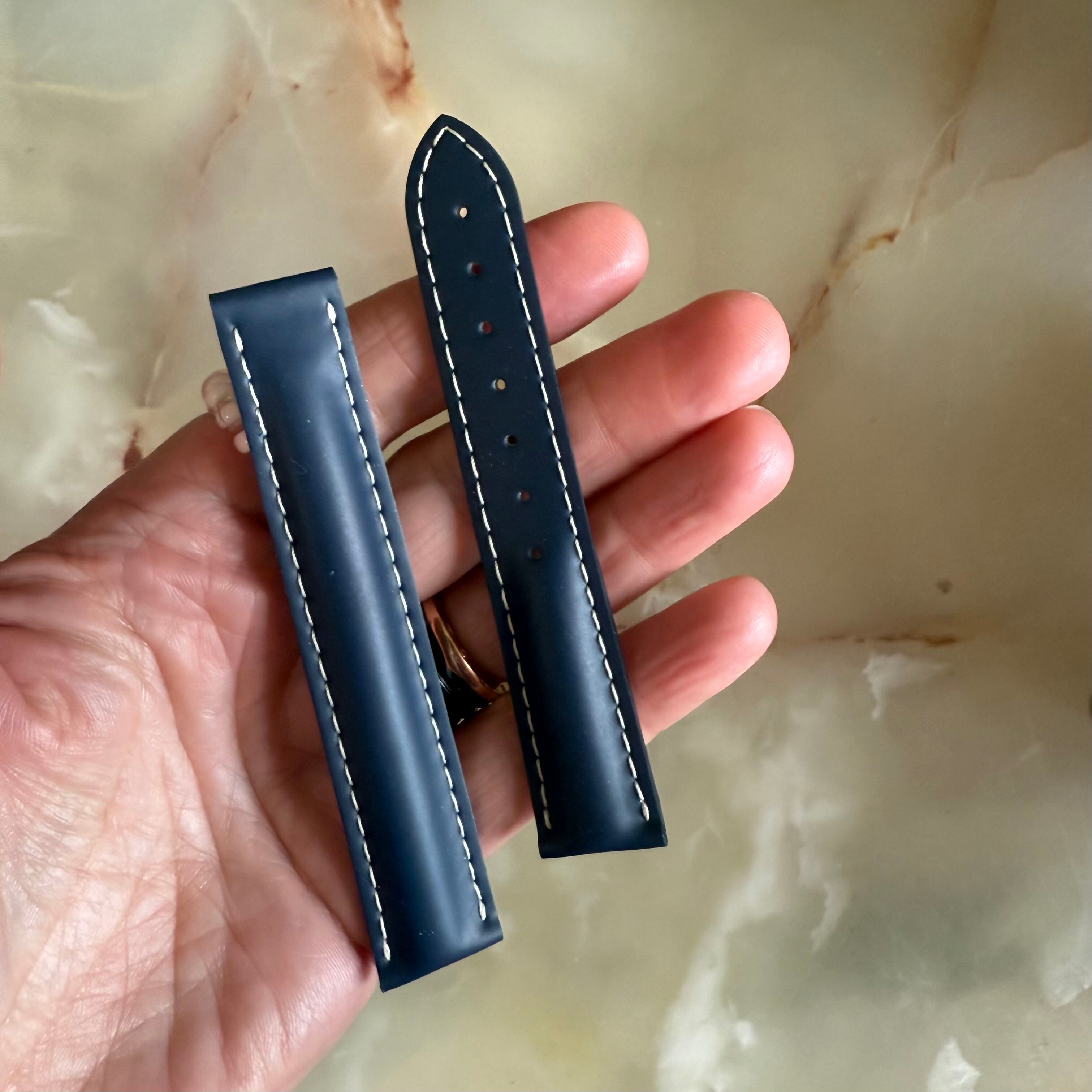 Authentic Omega Diver Blue Rubber Watch Strap Band 18mm 98000209
