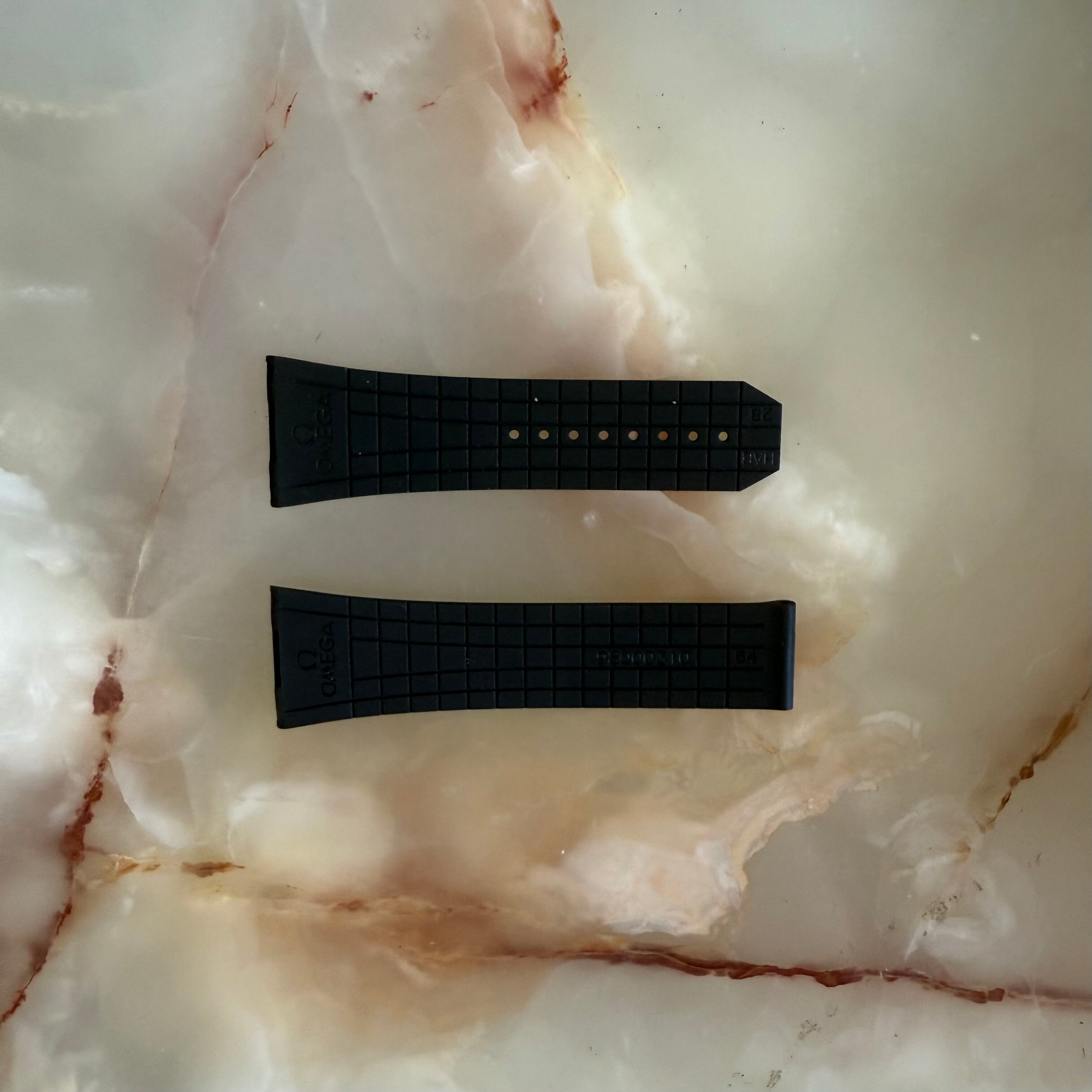 Authentic Omega Constellation Double Eagle Black Rubber Watch Strap Band 27mm 980003100