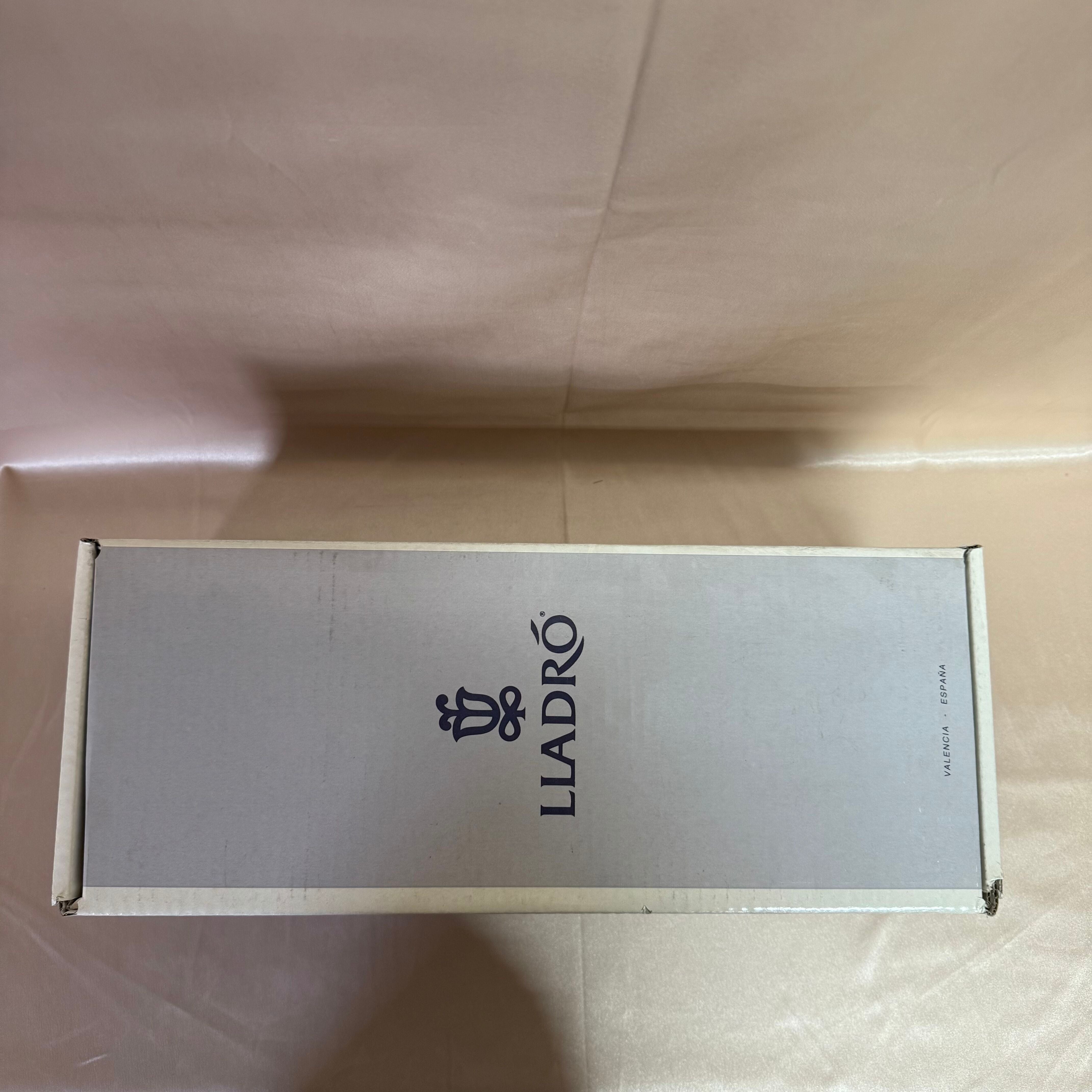 LLADRO On Our Way Women & Child Figure 6544