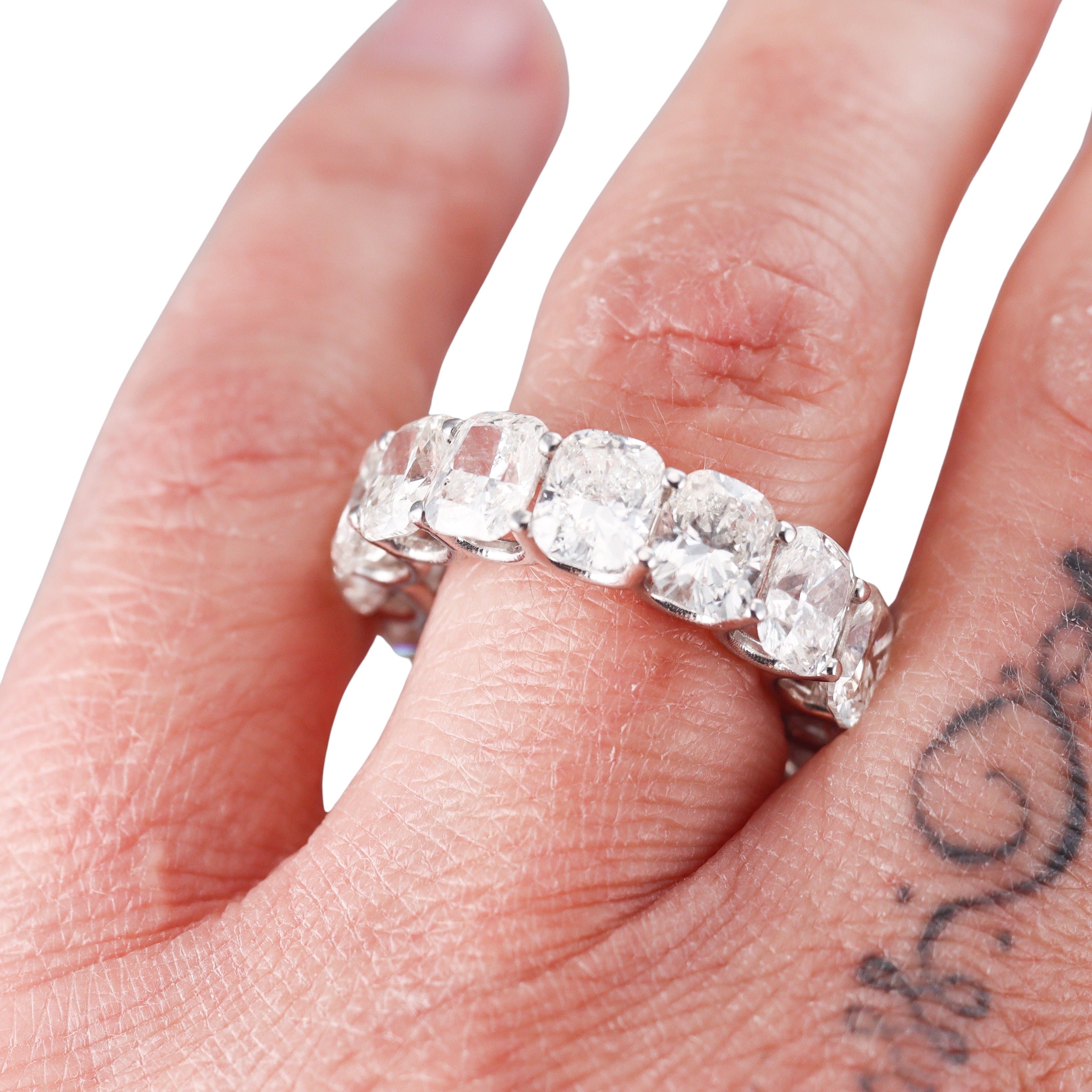 Solid 14k Gold Lab Grown 14.55ctw VS2/F Cushion Diamond Eternity Band Ring