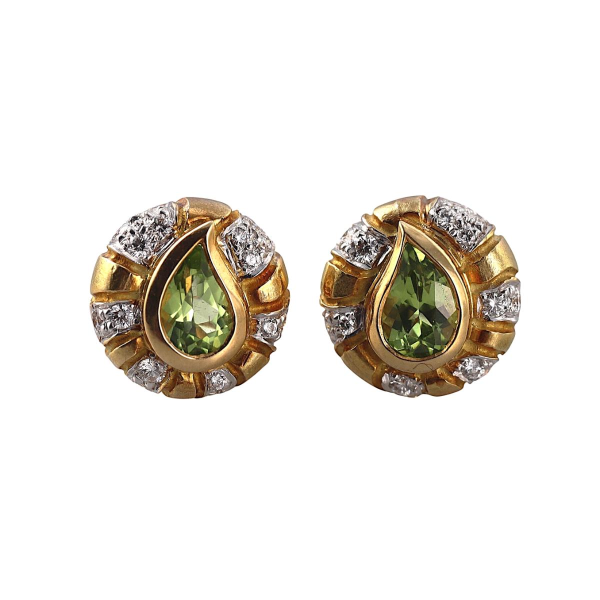 18k Yellow Gold Peridot Diamond Earrings