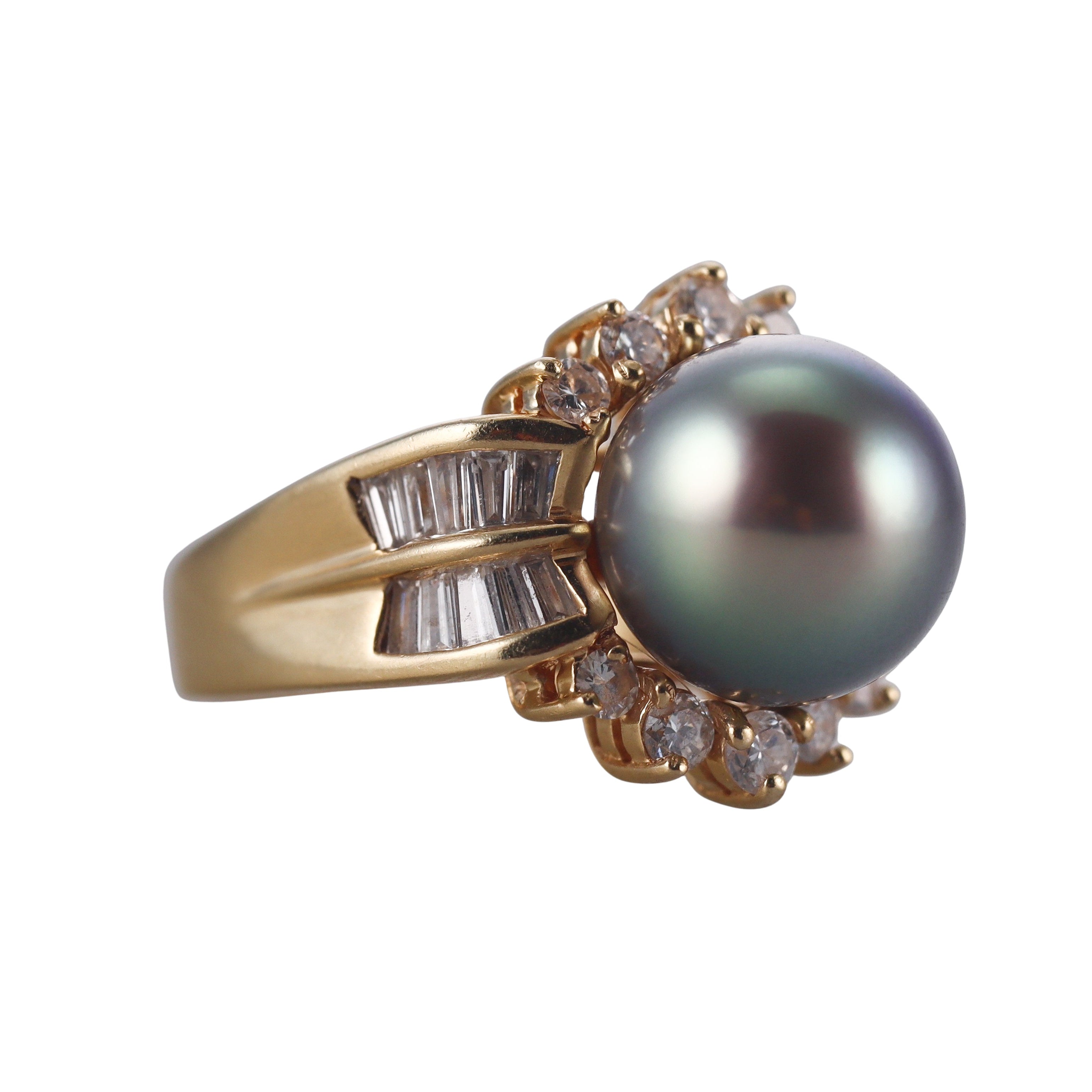 18k Yellow Gold Pearl Diamond Ring