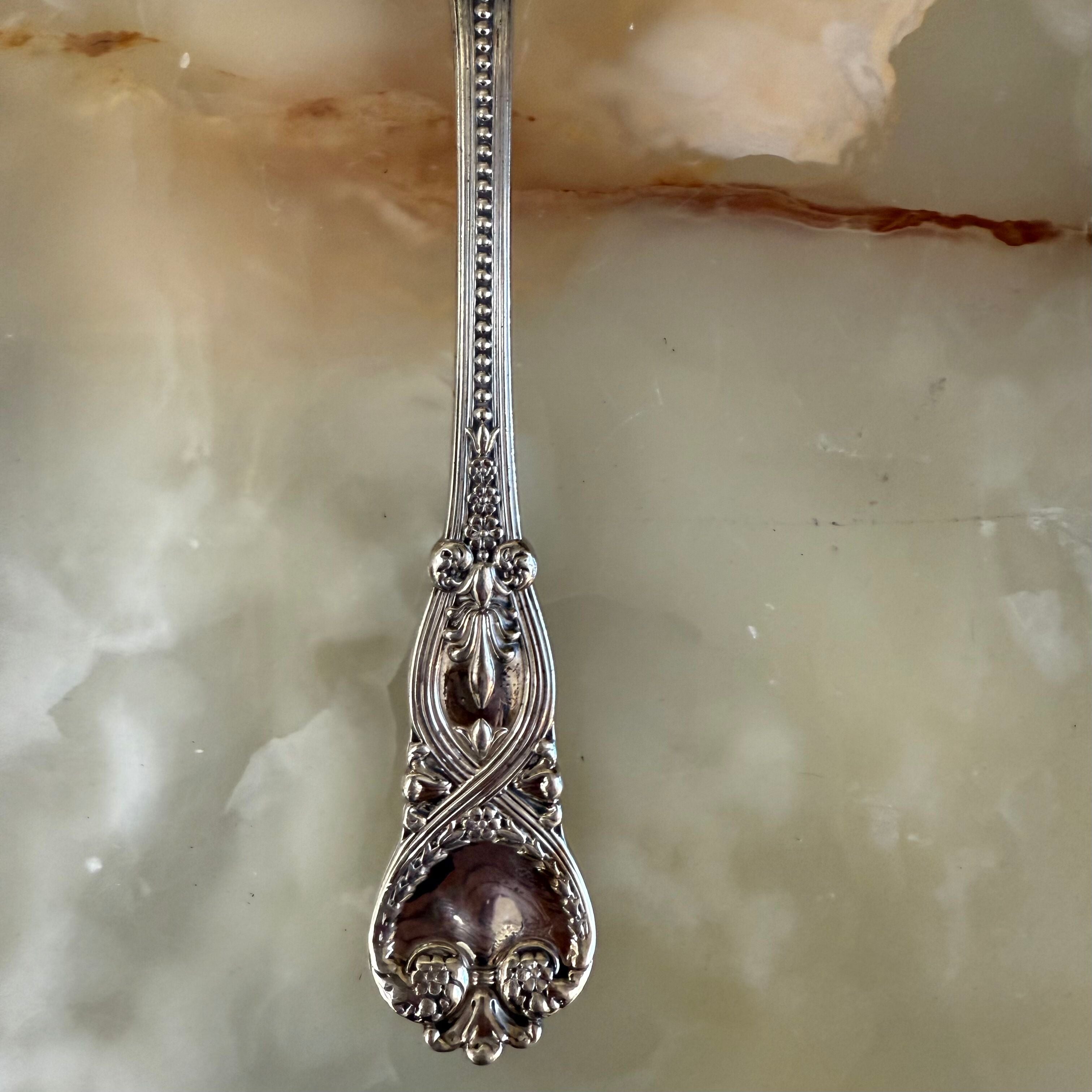 Tiffany & Co St. James Sterling Silver Berry Casserole Spoon w/Kidney Bowl