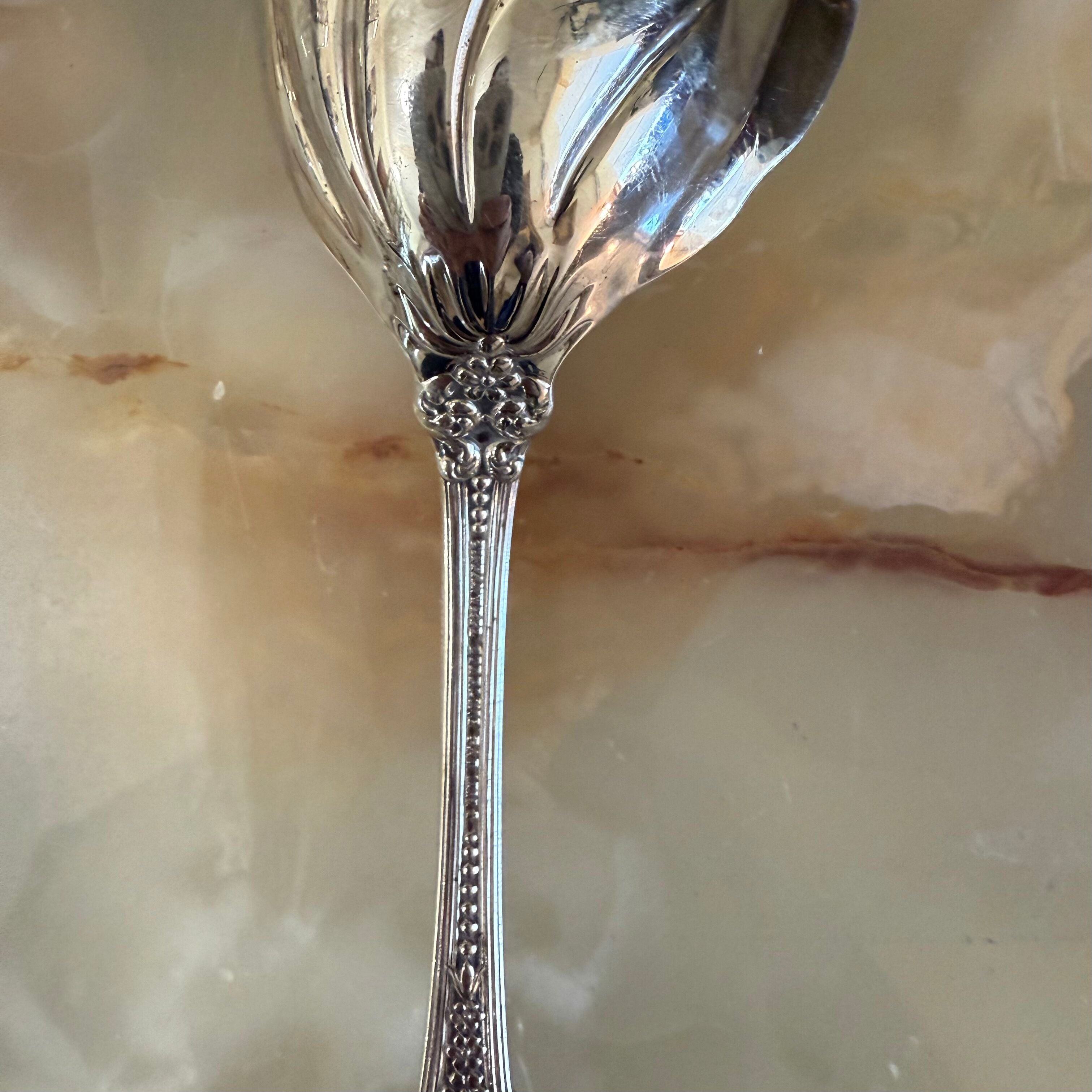 Tiffany & Co St. James Sterling Silver Berry Casserole Spoon w/Kidney Bowl