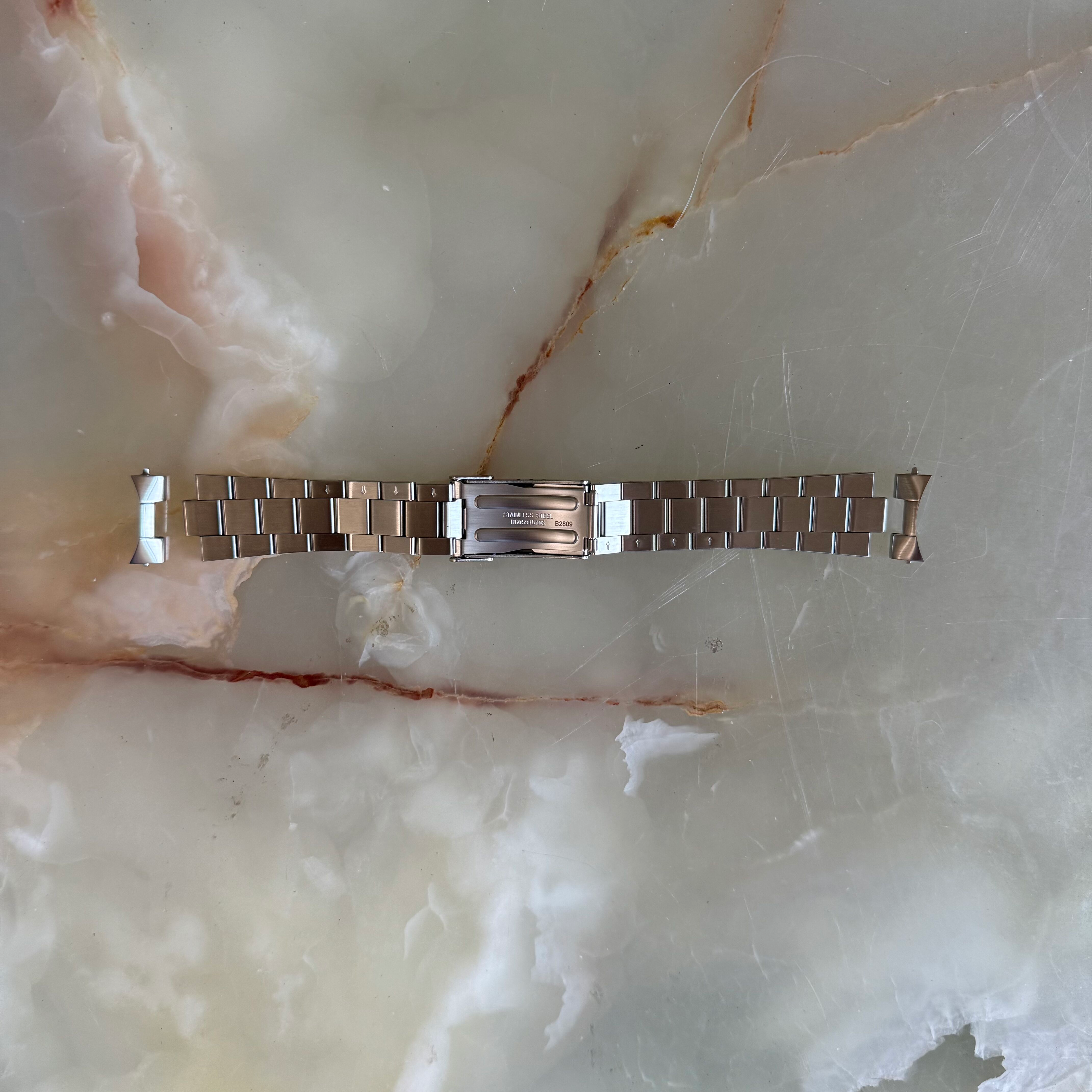 Authentic Hamilton Steel Watch Bracelet 22mm H605915103