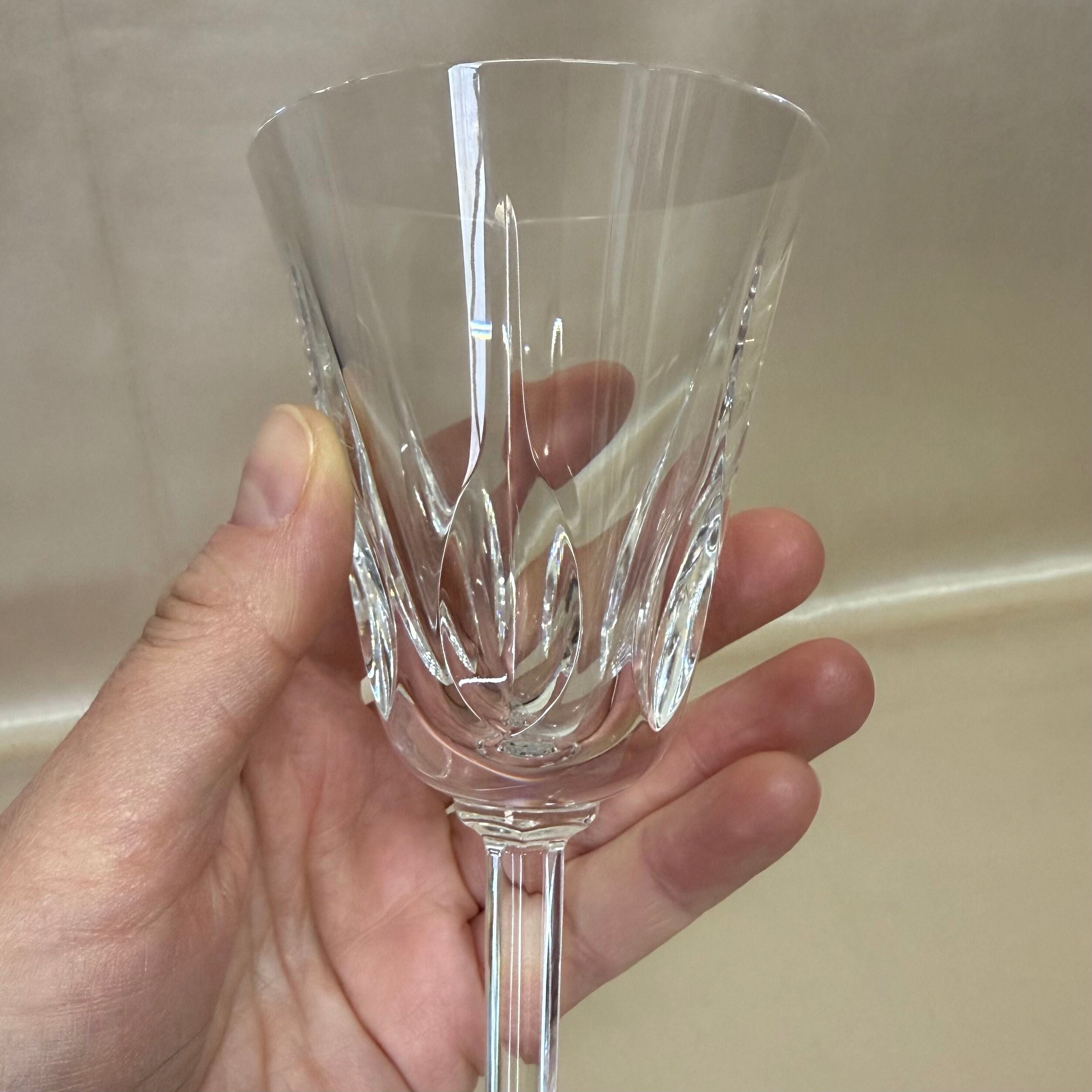 Saint-Louis Crystal Cerdagne Wine Glass