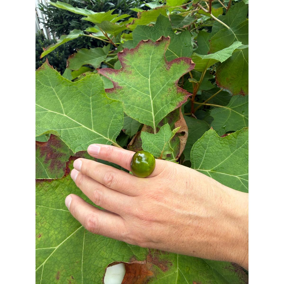Lalique Cabochon Lime Green Crystal Ring 6510900