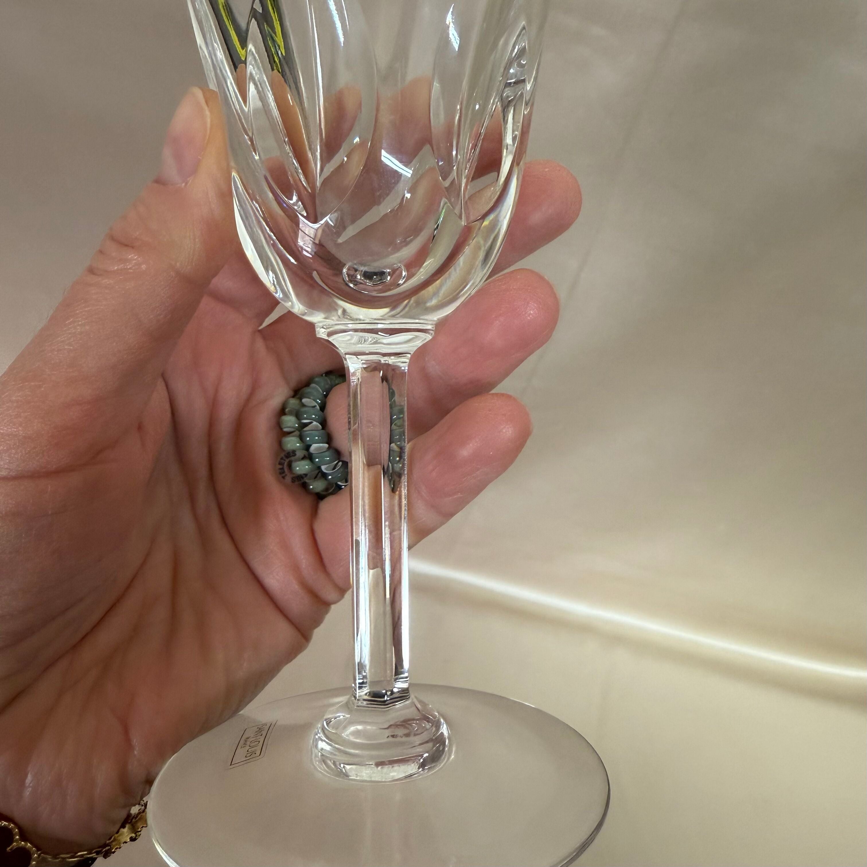 Saint-Louis Crystal Cerdagne Wine Glass