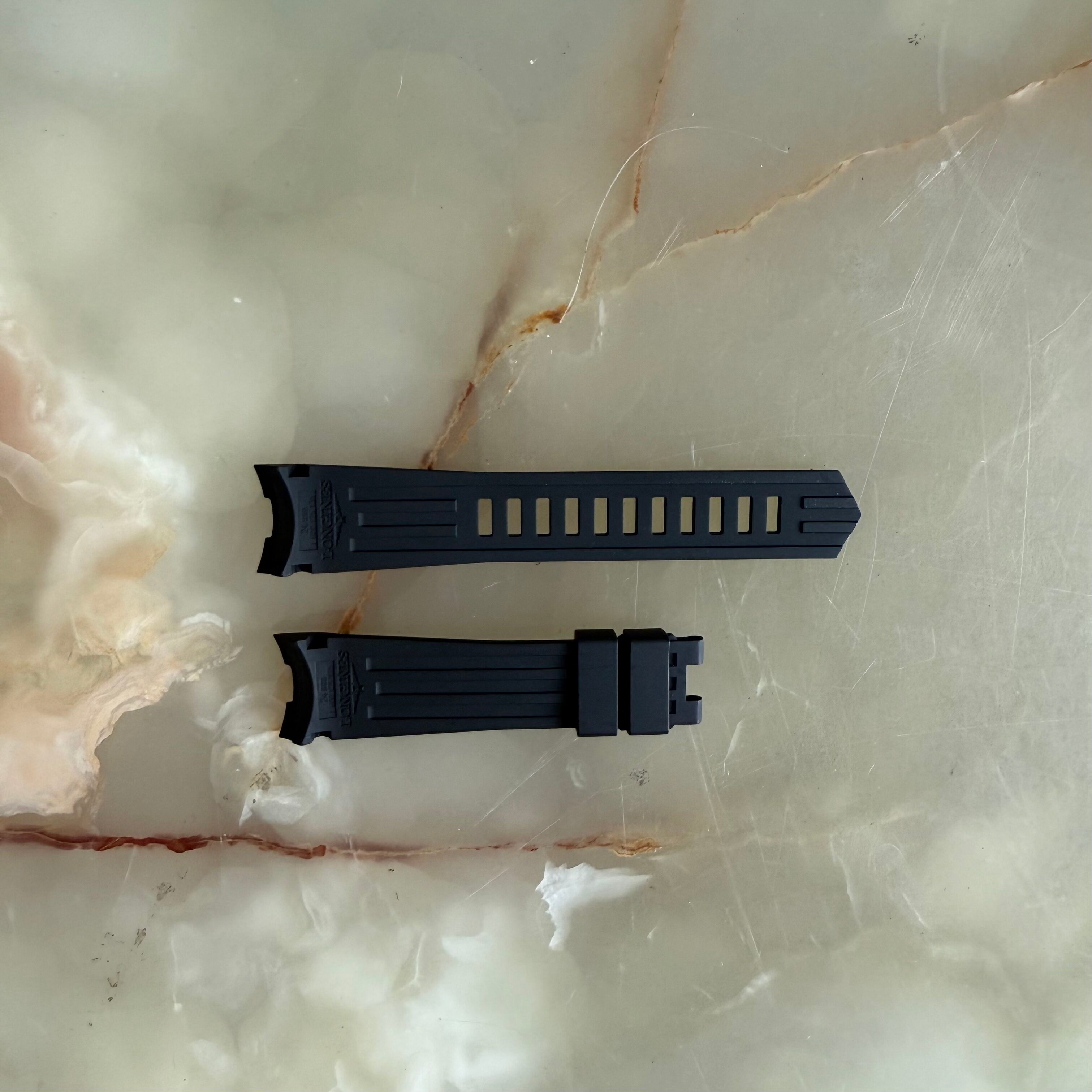 Authentic Longines HydroConquest Black Rubber Watch Strap Band 24mm L682125135