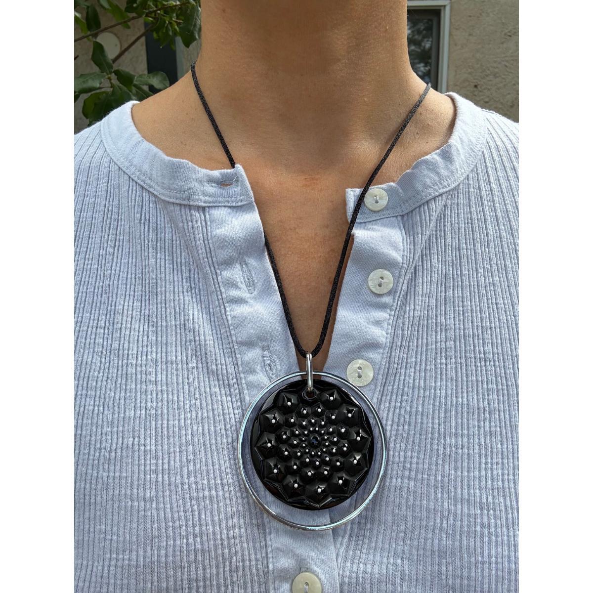 Lalique Cactus Crystal Sterling Silver Medallion Pendant Necklace 7773000