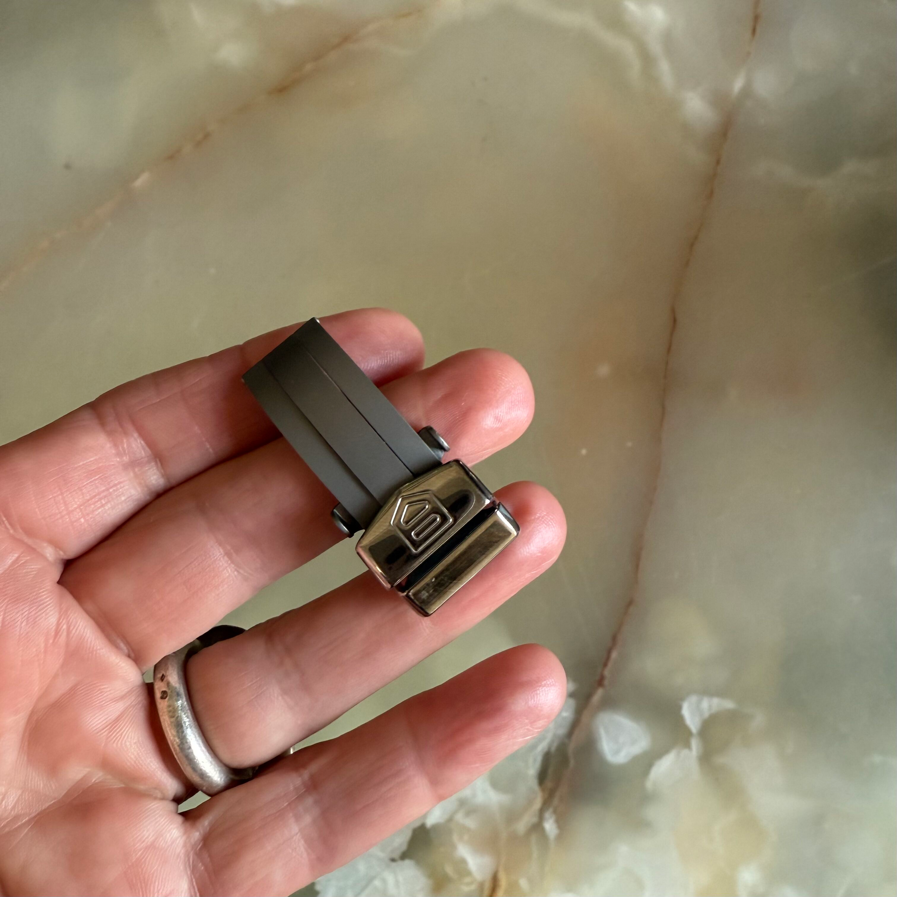 Authentic TAG Heuer Kirium Titanium Deployment Clasp 17mm