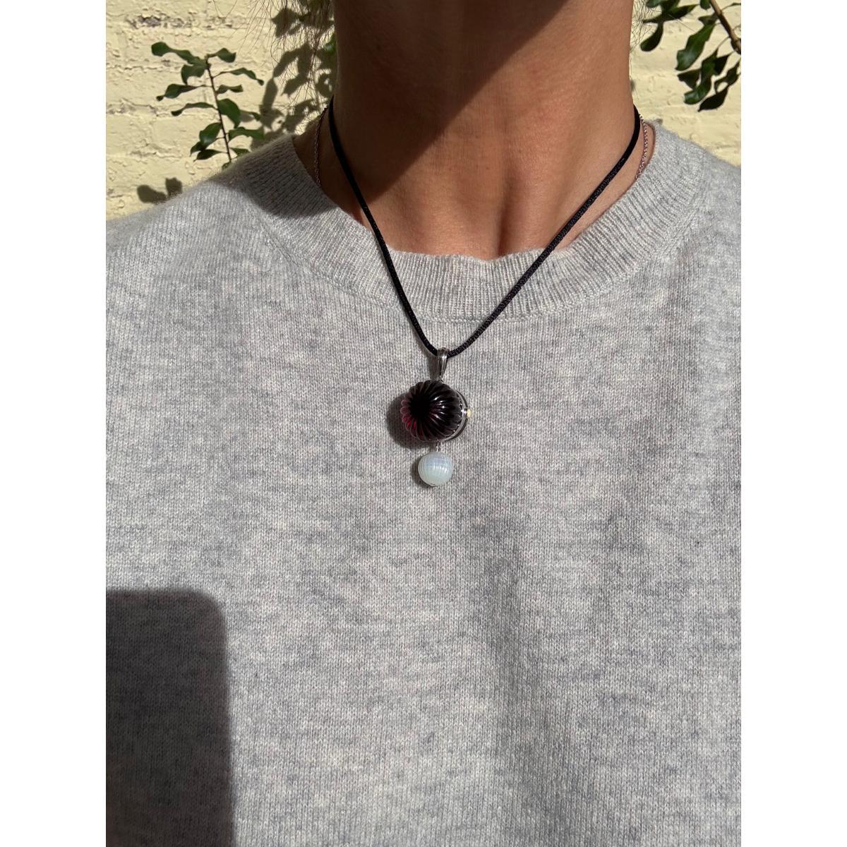 Lalique Vibrante Red Carved Crystal Sterling Silver Pendant Necklace 10445800