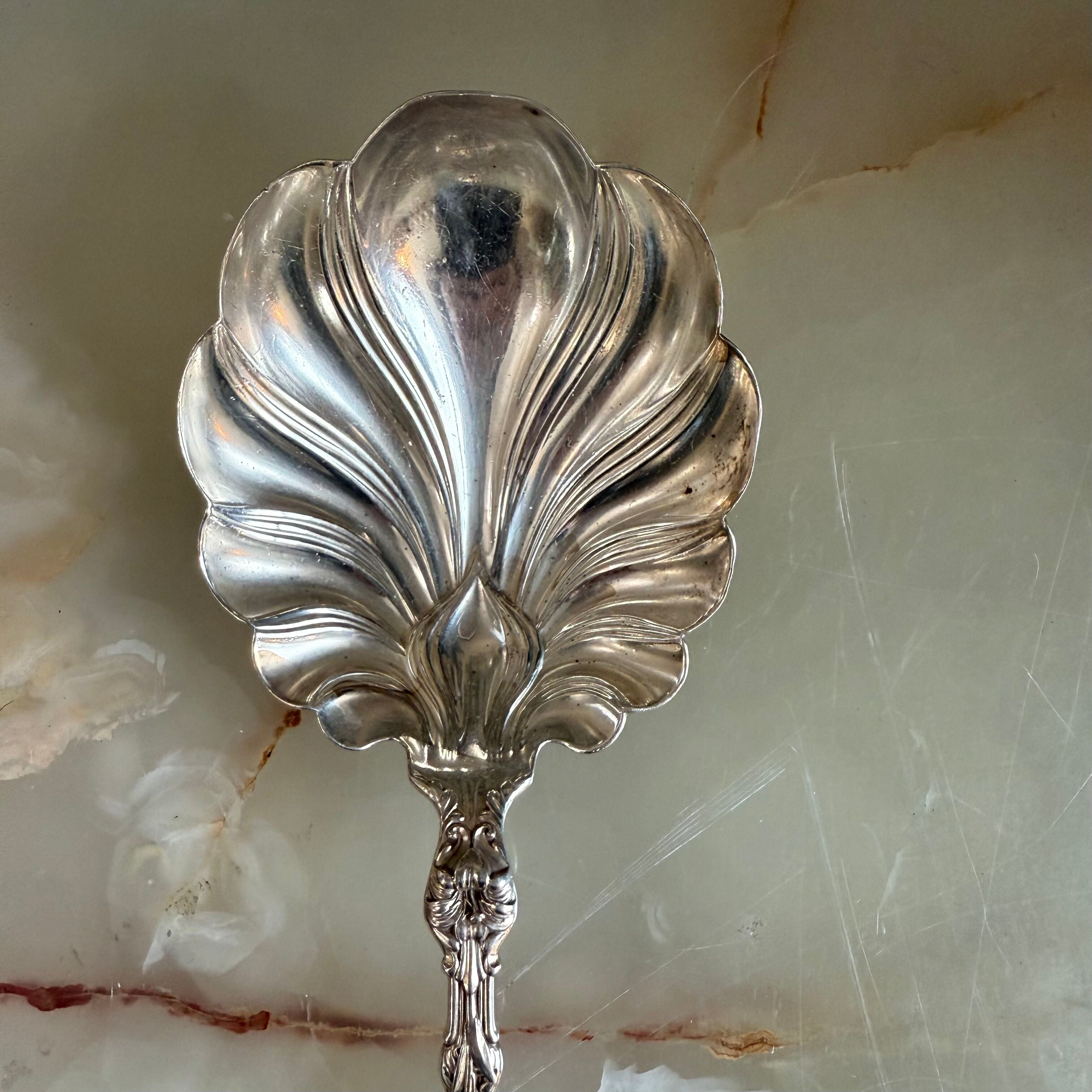 Whiting Lily Sterling Silver Large Solid Shell Berry Casserole Spoon