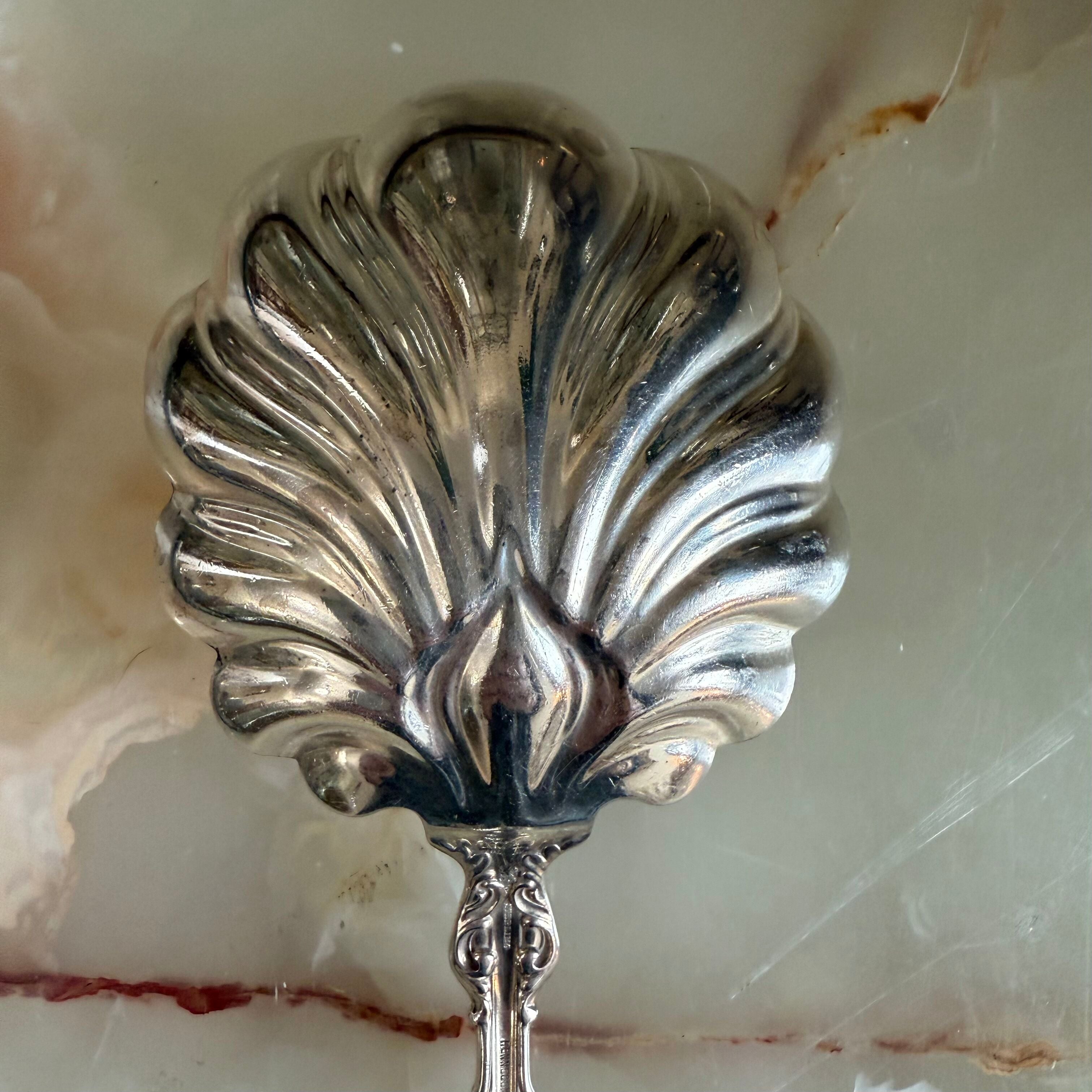 Whiting Lily Sterling Silver Large Solid Shell Berry Casserole Spoon