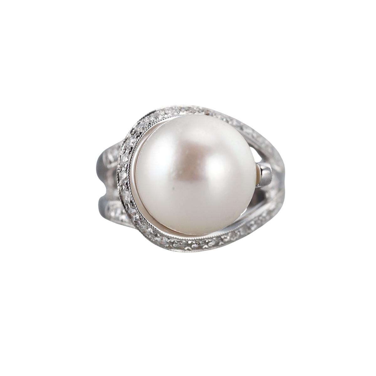 18k Gold South Sea Pearl Diamond Ring