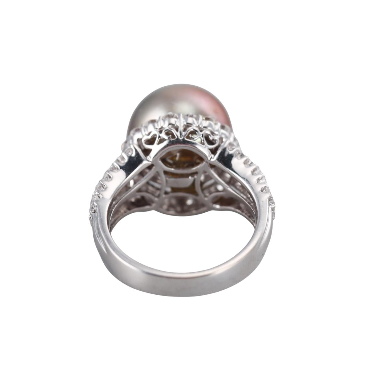 18k White Gold Tahitian South Sea Pearl Diamond Ring