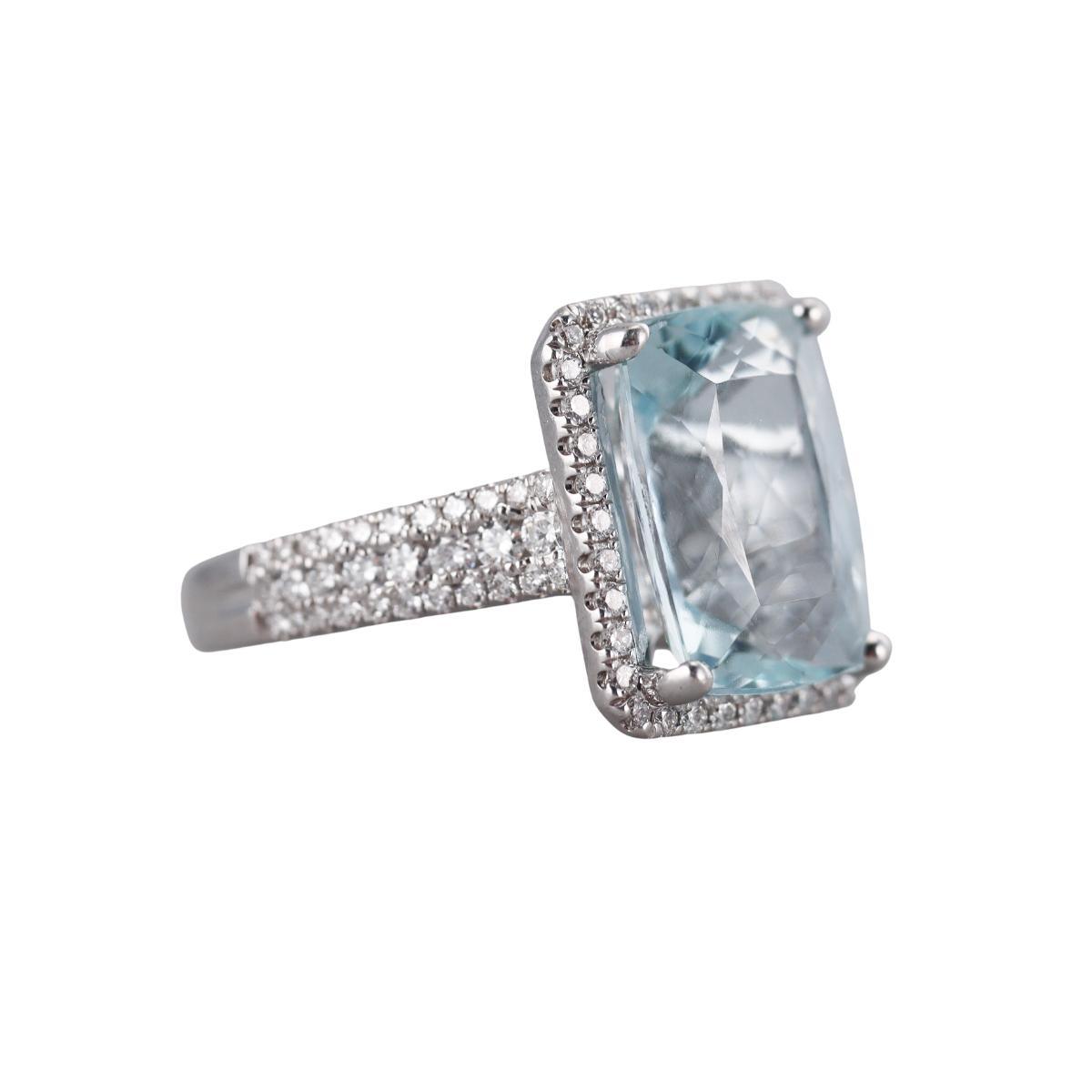 18k Gold 6.70ct Aquamarine Diamond Ring