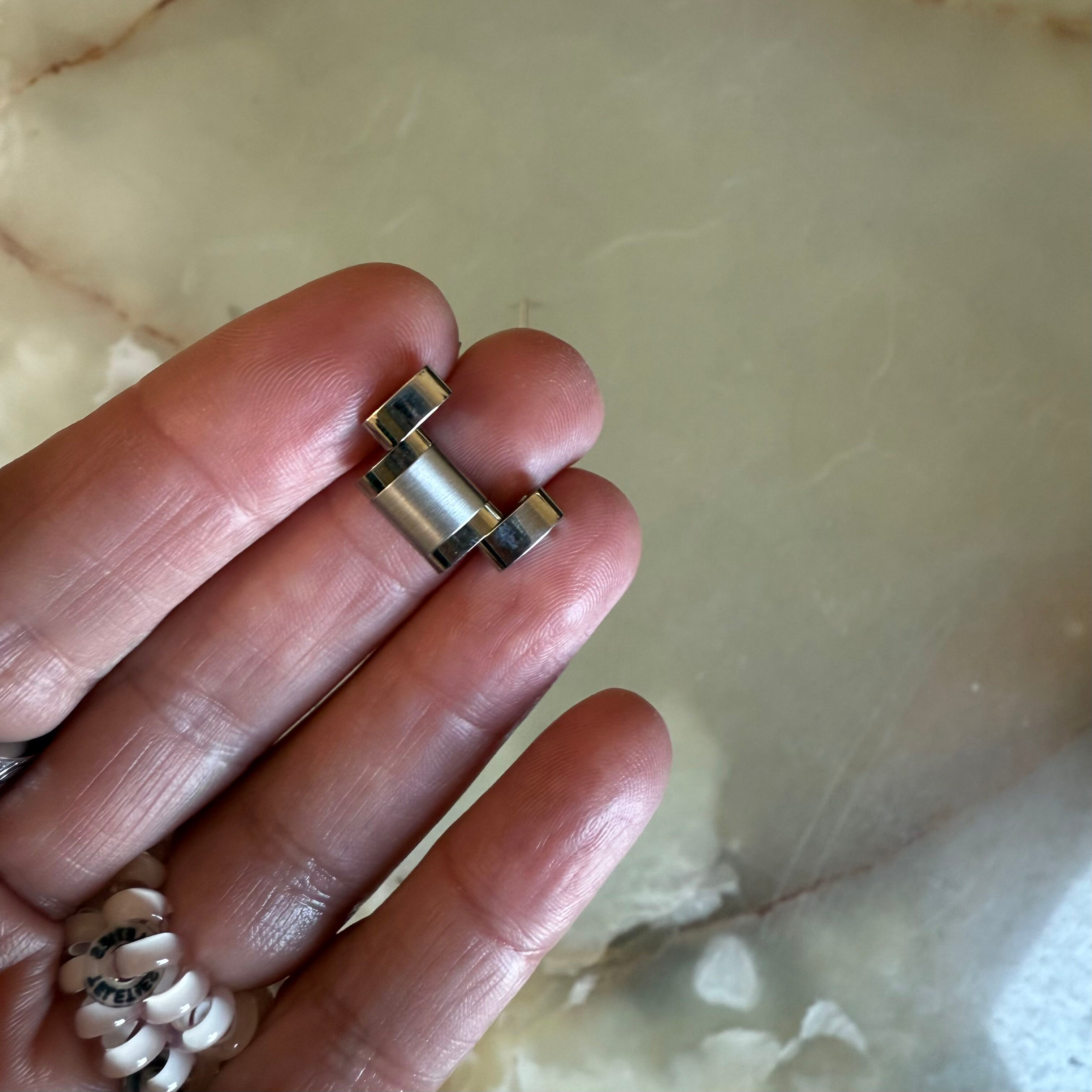 Authentic Longines Stainless Steel Link 18mm L688111806