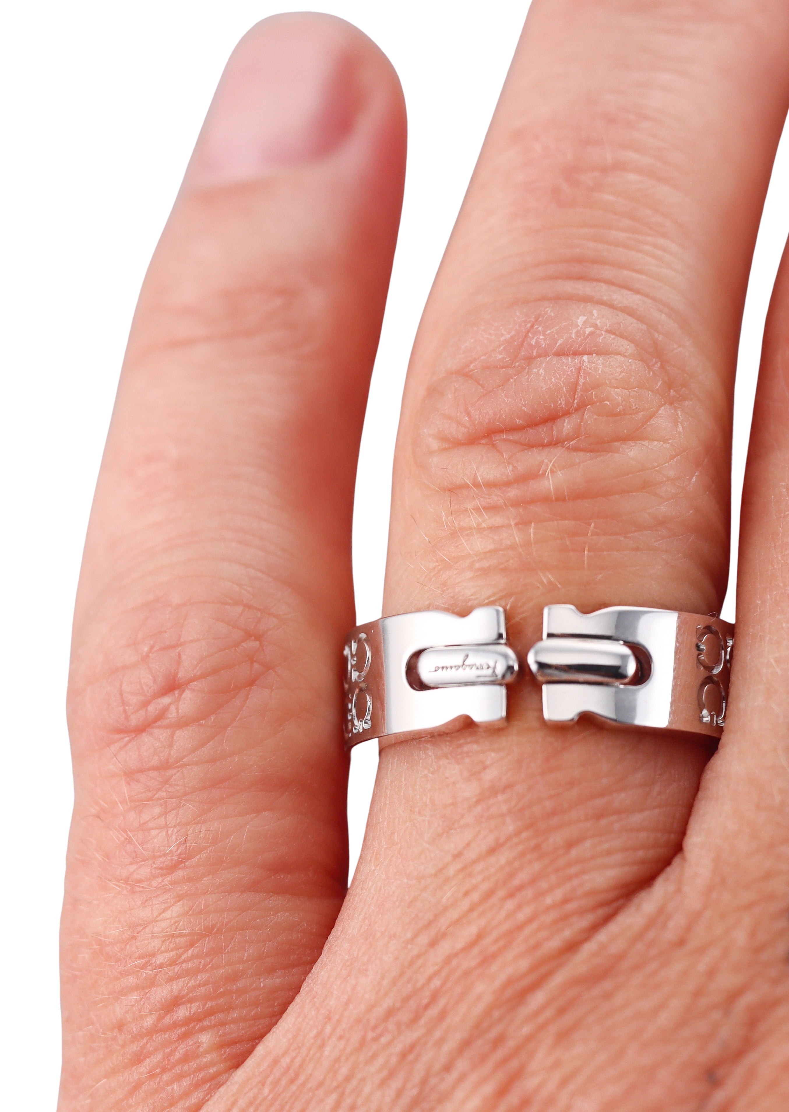 Salvatore Ferragamo Gancini Sterling Silver Band Ring 703380