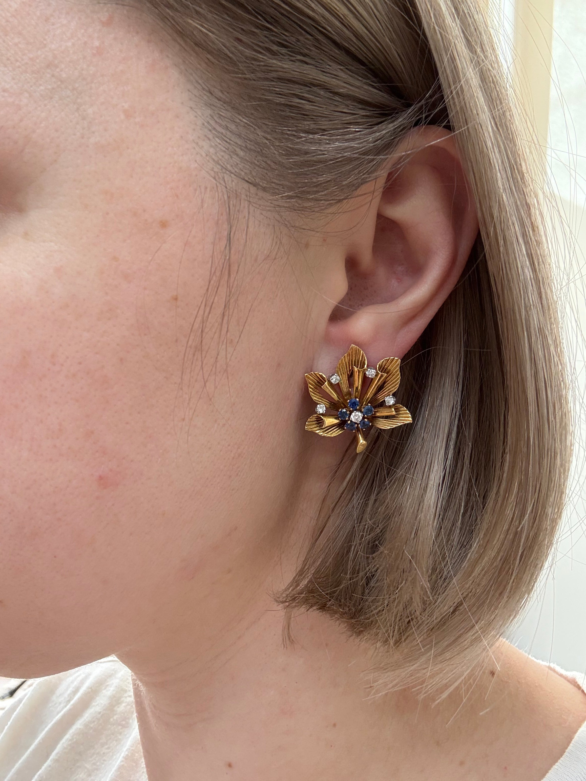 Mid Century Vintage 18k Gold Diamond Sapphire Leaf Earrings