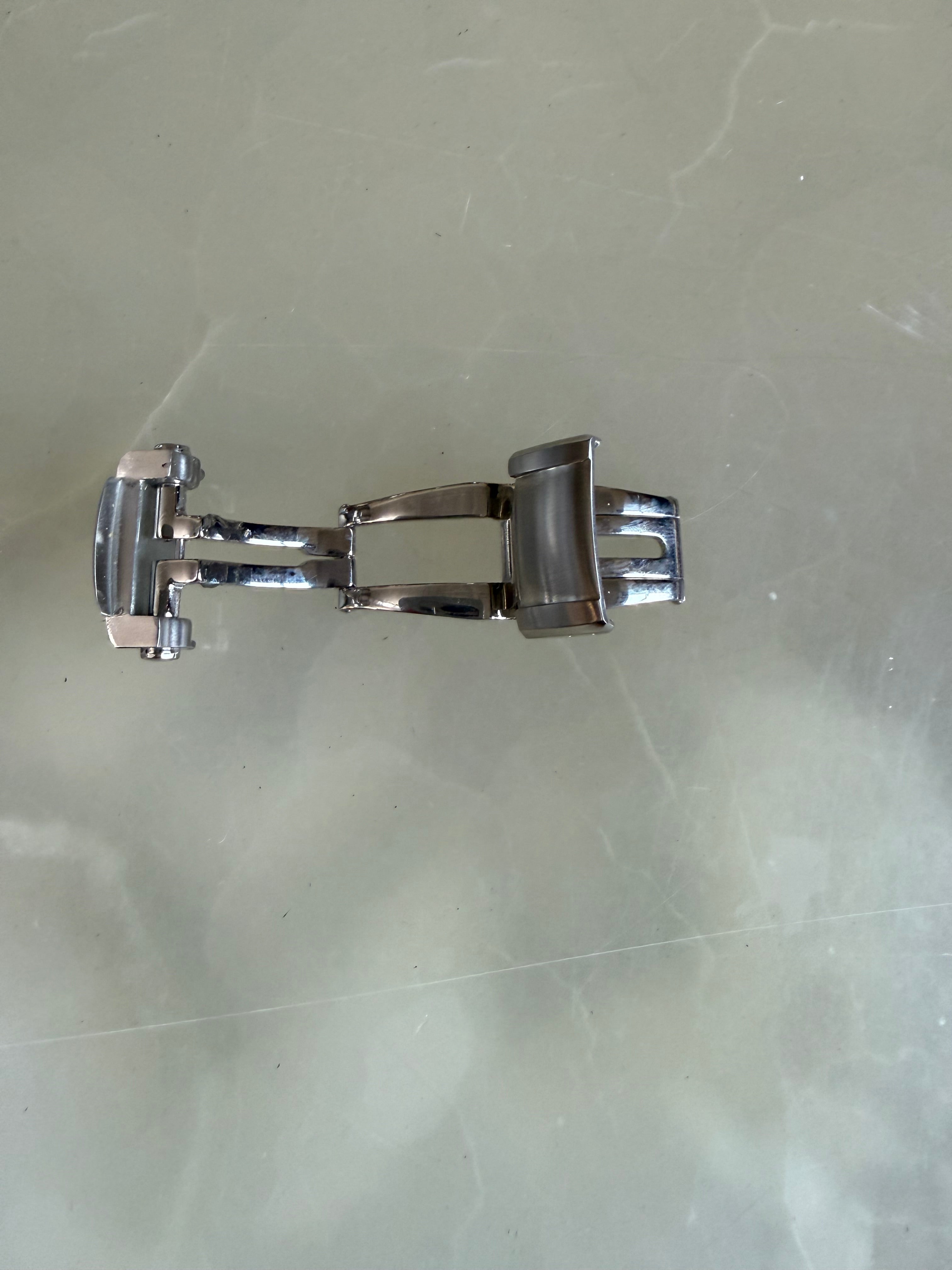 Authentic Girard Perregaux Stainless Steel Deployant Buckle 18mm