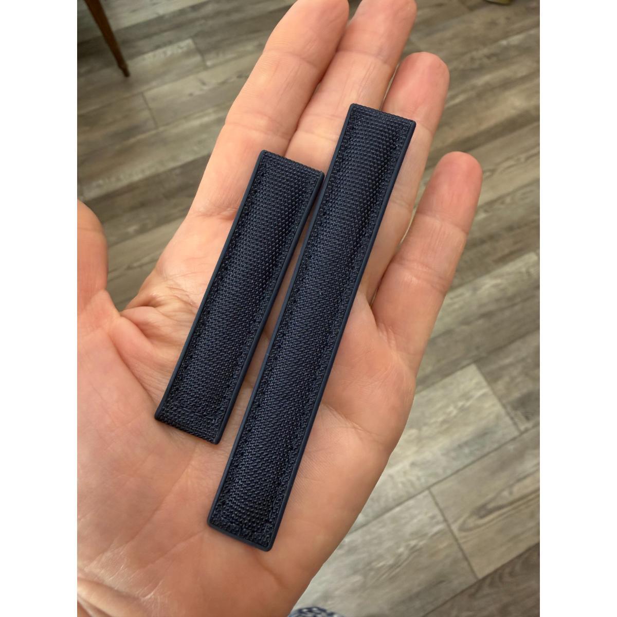 Authentic TAG Heuer Aquaracer Blue Rubber Nylon 16.5mm Watch Strap FT6091