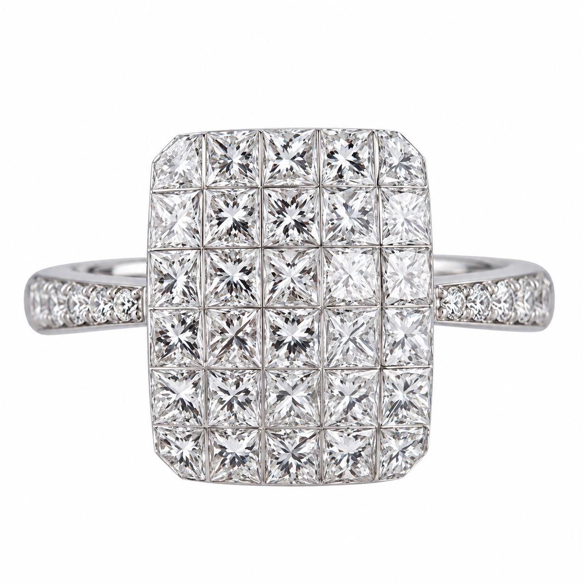 18k White Gold Diamond Ring
