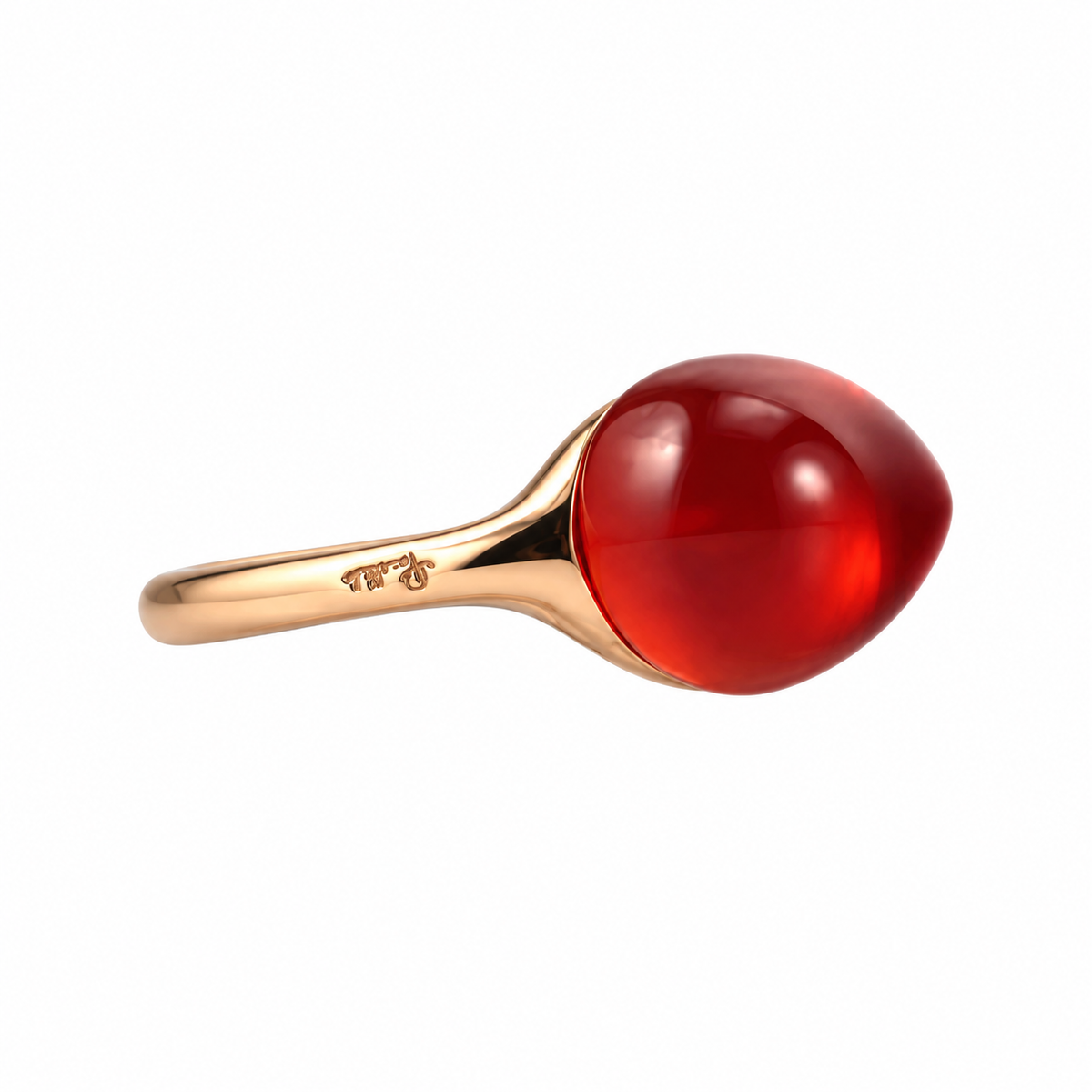 Pomellato Rouge Passion Gold Red Stone Ring